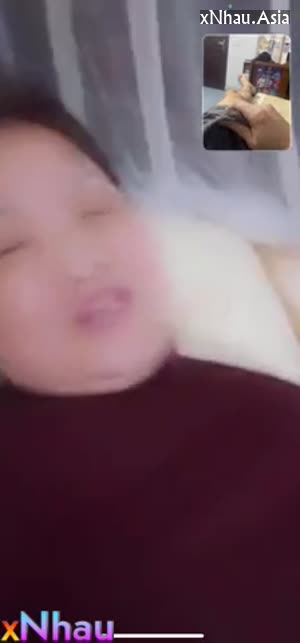 Chị già cạnh nhà thèm cu gọi video xả (Chị già cạnh nhà thèm cu gọi video xả) [26]