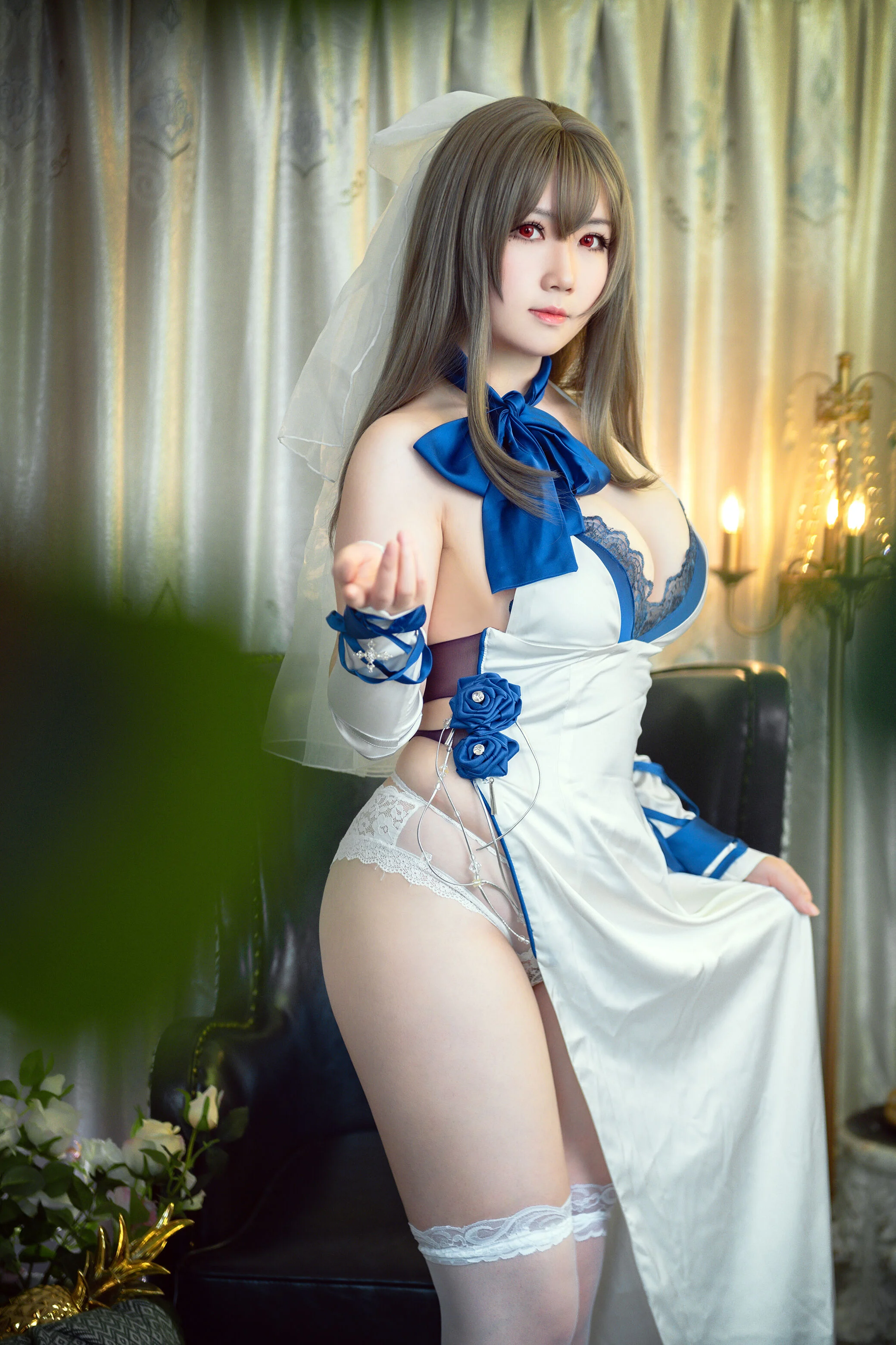 Đọc truyện hentai Tuyển tập Albums siêu phẩm Cosplay - Chap 401 - Louis IX Dress