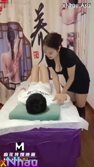 Vô massage gạ địt được luôn em nhân viên tại phòng (Vô massage gạ địt được luôn em nhân viên tại phòng) [26]