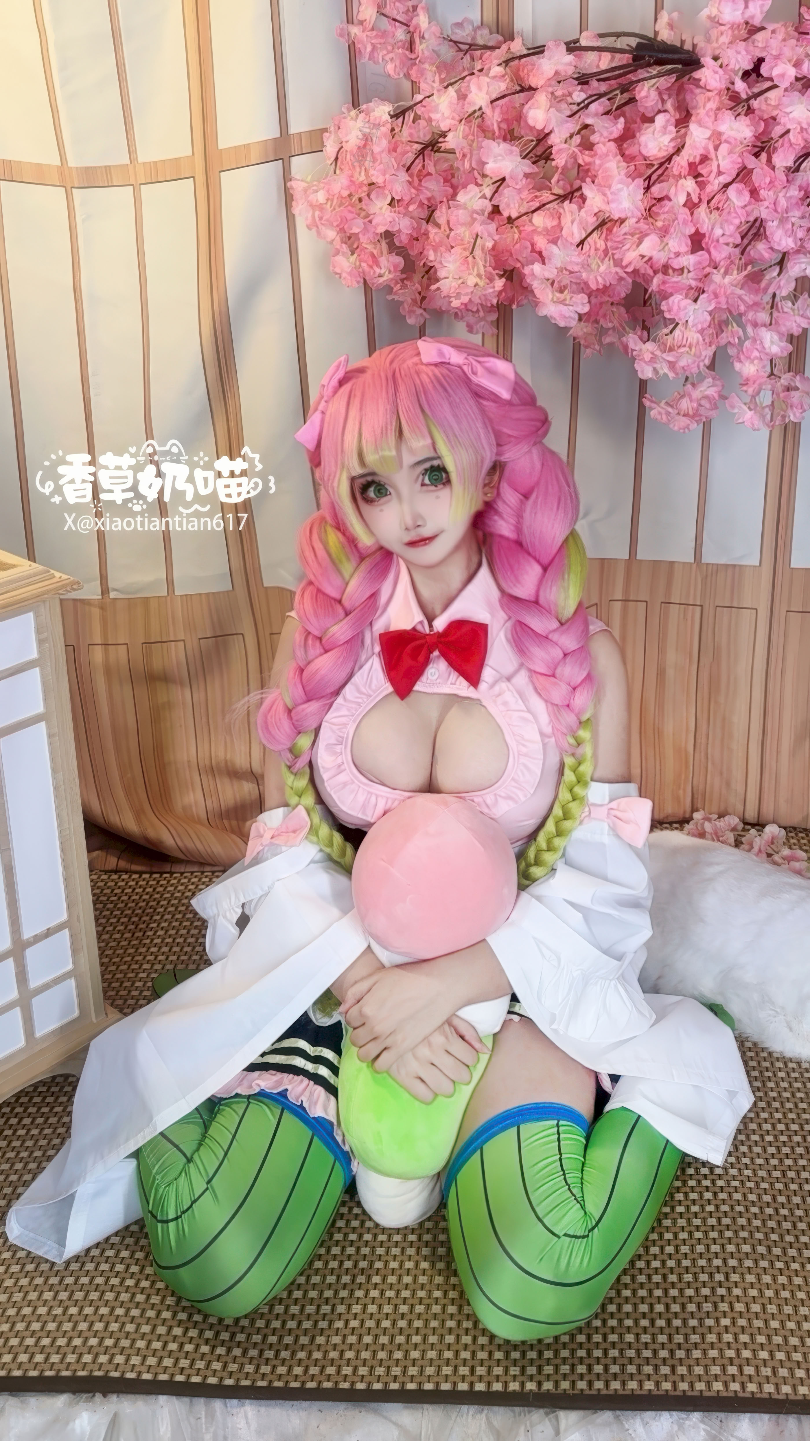 Đọc truyện hentai Tuyển tập Albums siêu phẩm Cosplay - Chap 1444 - Vanilla Milk Cat - Demon Slayer: Kimetsu no Yaiba - Mitsuri Kanroji Maid