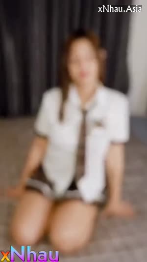 Clip sex chịch em nữ sinh dâm đãng rên la trong sự sung sướng (Clip sex chịch em nữ sinh dâm đãng rên la trong sự sung sướng) [26]