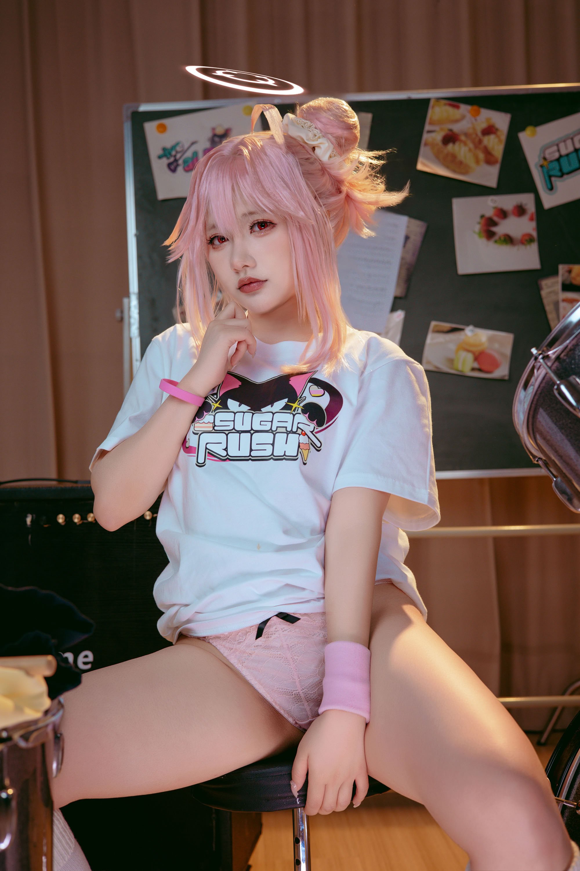 Đọc truyện hentai Tuyển tập Albums siêu phẩm Cosplay - Chap 1240 - Bite of the Bunny Girl ovo - Yutori Natsu (Blue Archive)