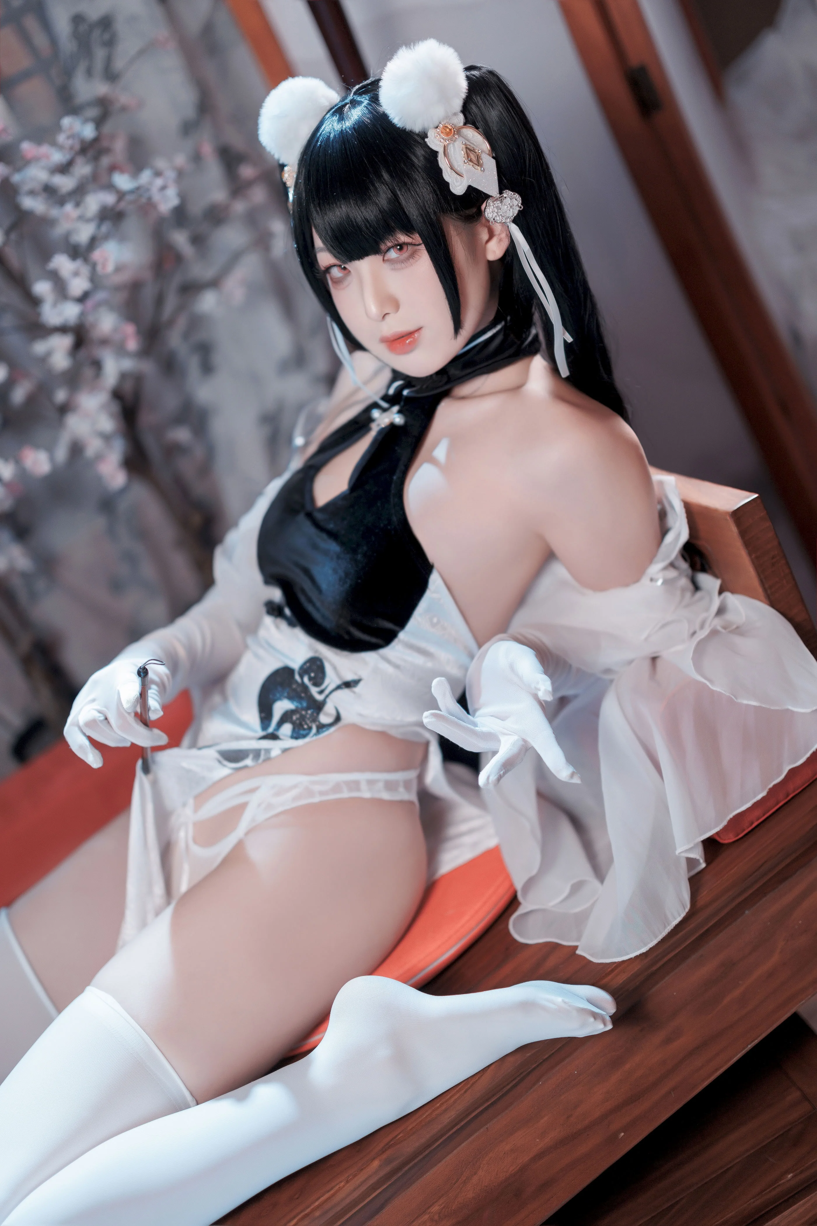 Đọc truyện hentai Tuyển tập Albums siêu phẩm Cosplay - Chap 1170 - The Frontier V - Azur Lane Peter Strasser Erotic Books and Jade