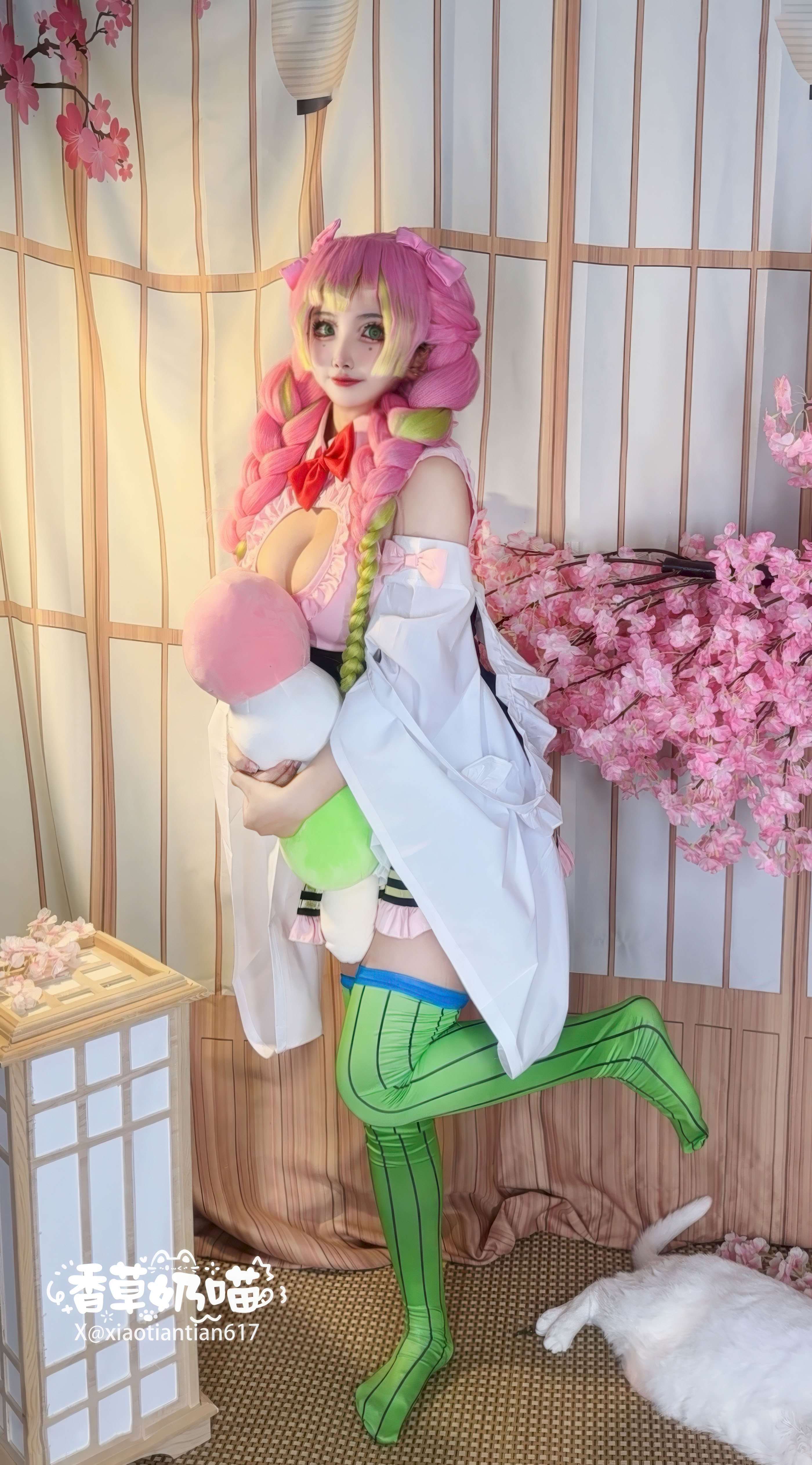 Đọc truyện hentai Tuyển tập Albums siêu phẩm Cosplay - Chap 1444 - Vanilla Milk Cat - Demon Slayer: Kimetsu no Yaiba - Mitsuri Kanroji Maid