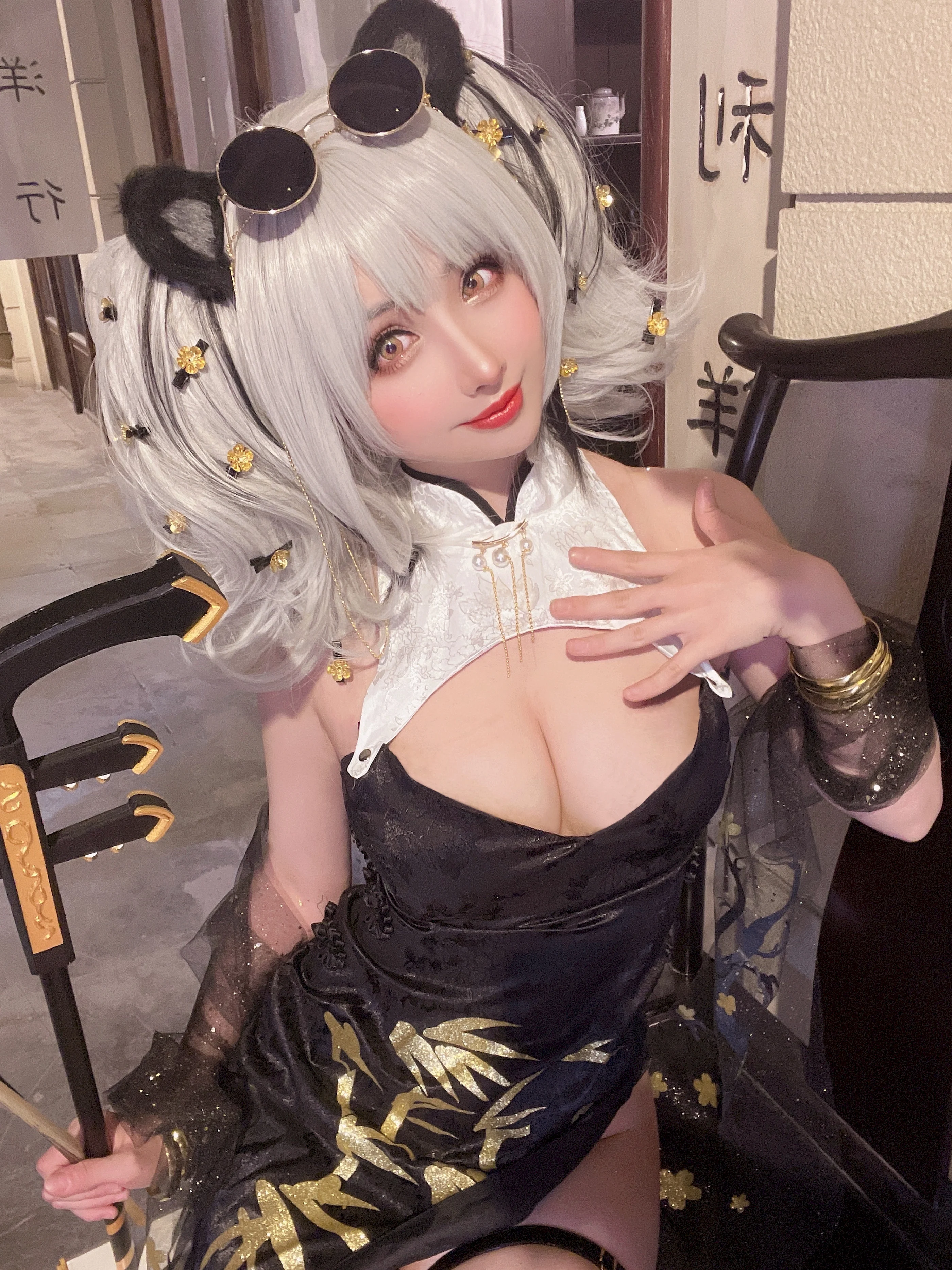 Đọc truyện hentai Tuyển tập Albums siêu phẩm Cosplay - Chap 477 - Rioko - Feater (Arknights)