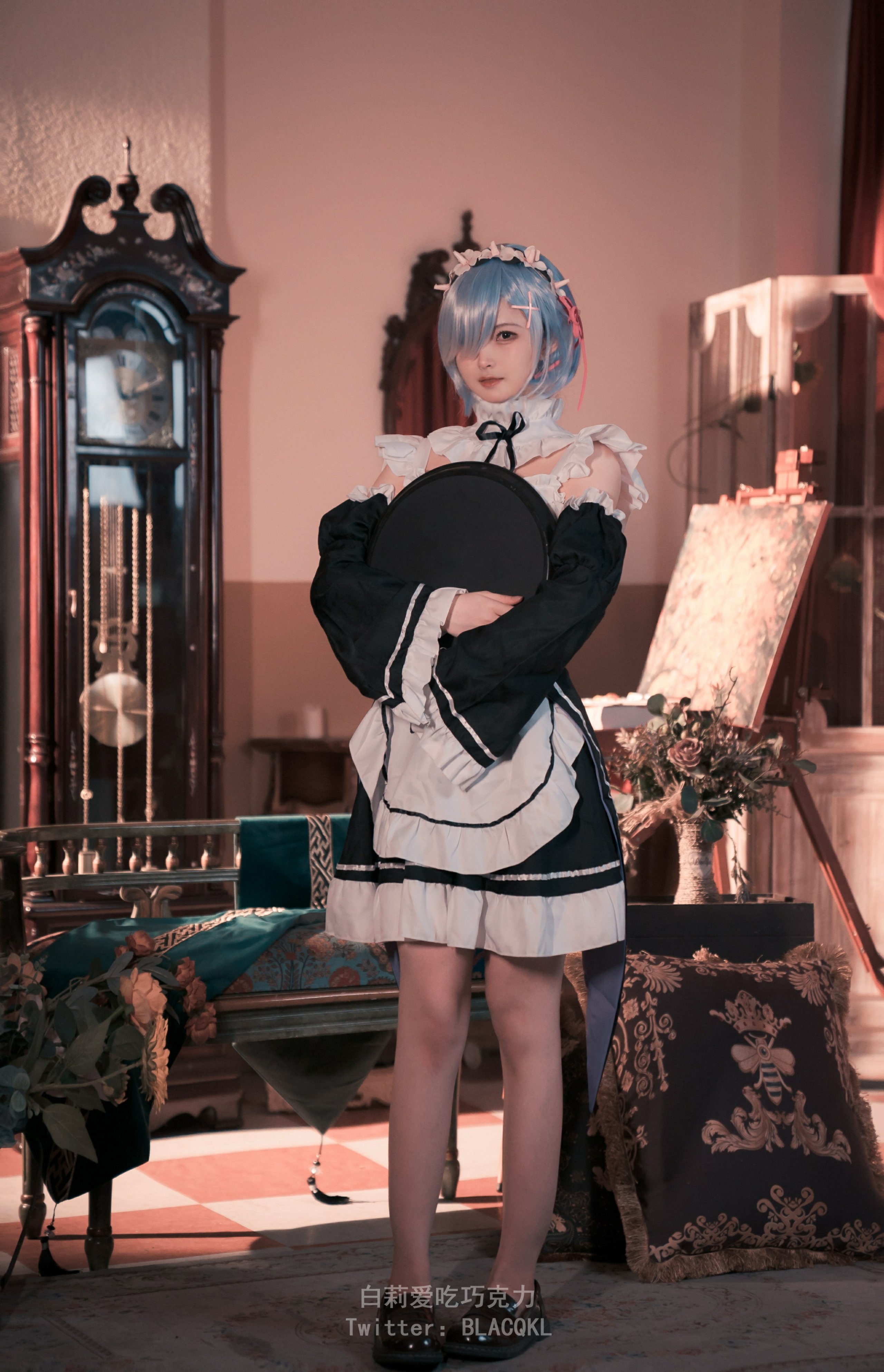 Đọc truyện hentai Tuyển tập Albums siêu phẩm Cosplay - Chap 497 - [Bai Li loves chocolate] Rem maid outfit
