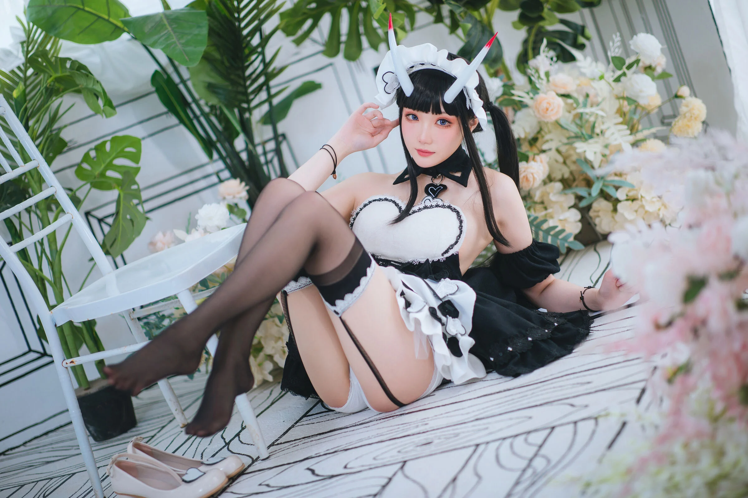Đọc truyện hentai Tuyển tập Albums siêu phẩm Cosplay - Chap 591 - Guashi-chan Noshiro Maid