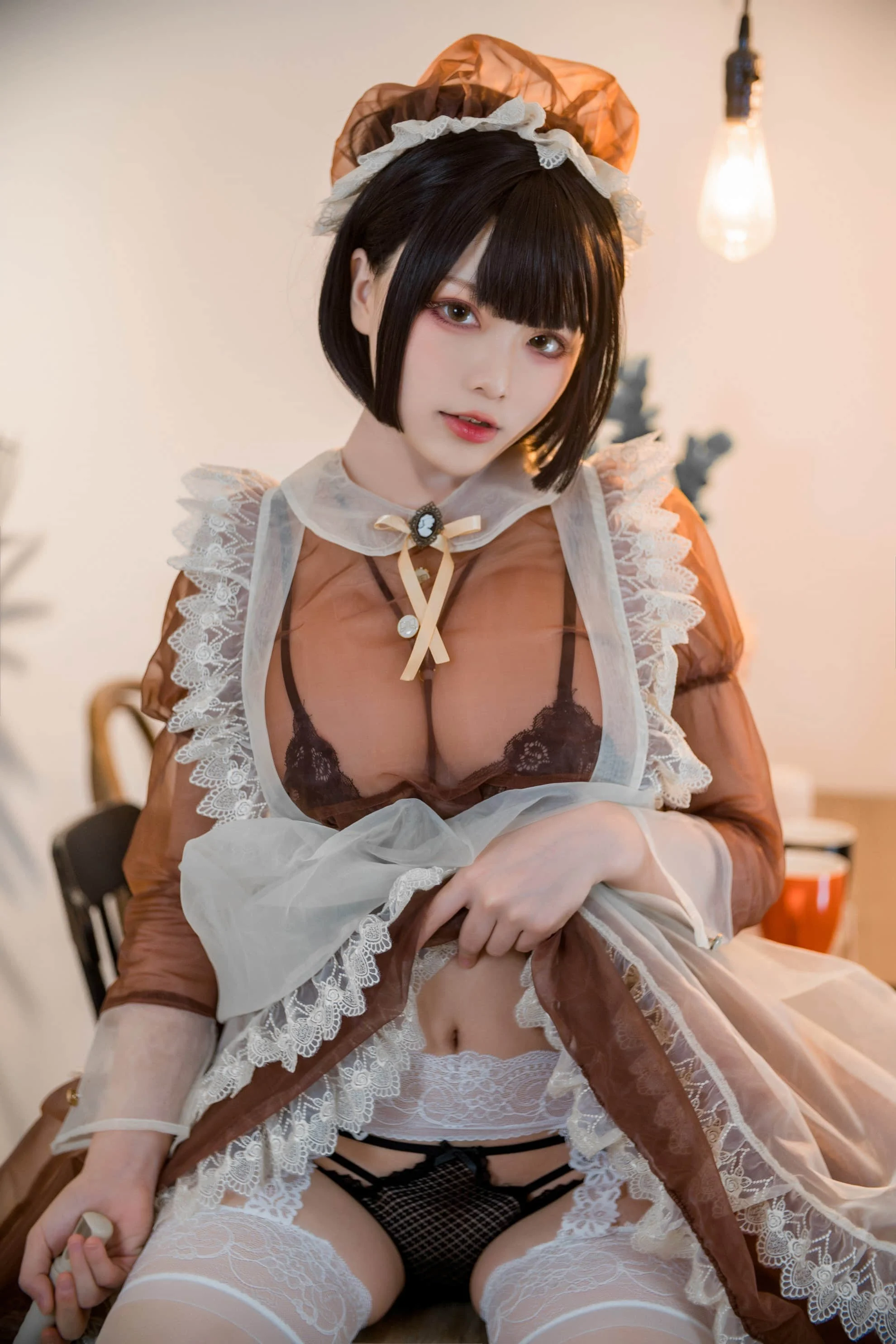 Đọc truyện hentai Tuyển tập Albums siêu phẩm Cosplay - Chap 846 - Cheese Wii - Brown Transparent Maid