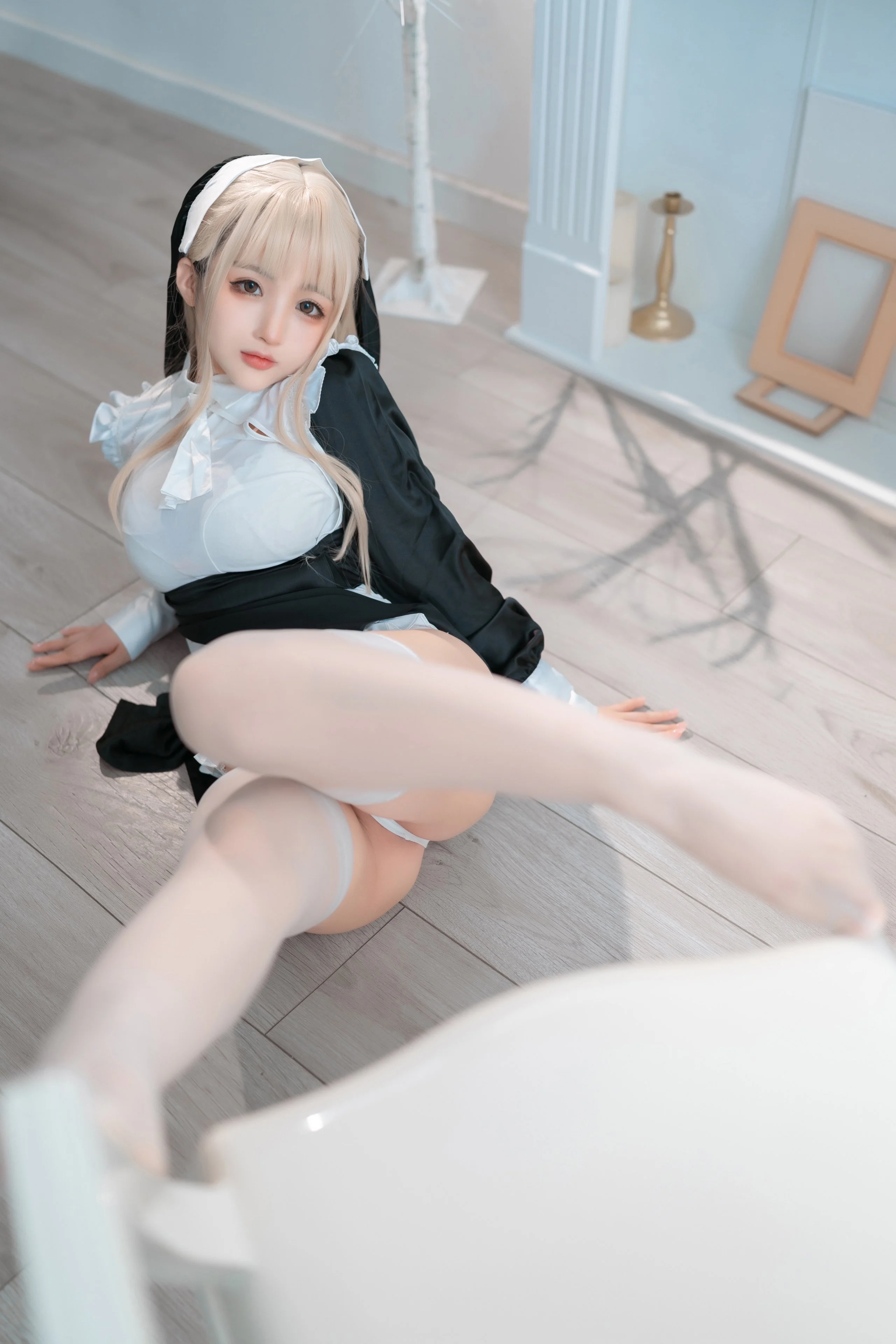 Đọc truyện hentai Tuyển tập Albums siêu phẩm Cosplay - Chap 771 - Sakurai Nene - Nun