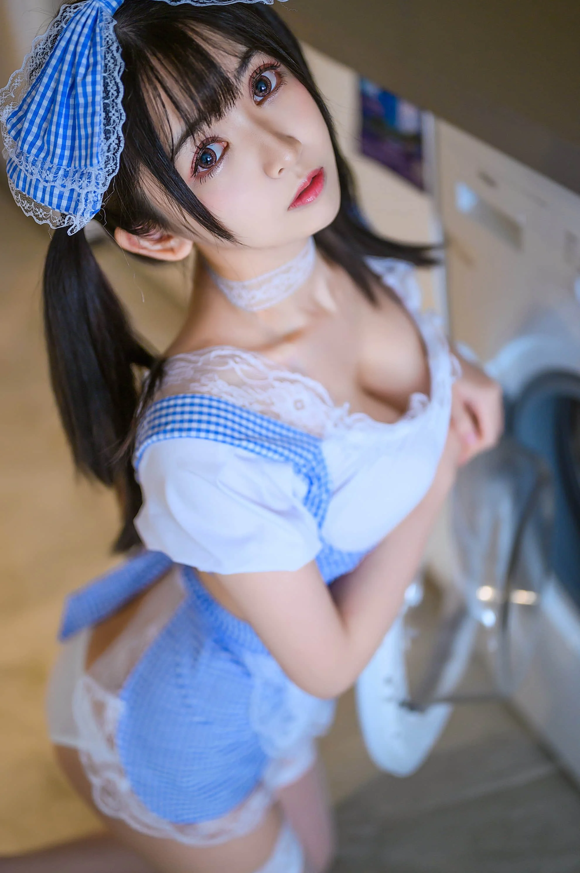 Đọc truyện hentai Tuyển tập Albums siêu phẩm Cosplay - Chap 873 - Eel Fei Blue and White Maid