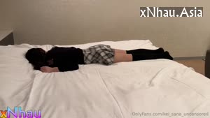 con bé say rượu bị đưa vào nhà nghỉ địt rồi quay phim lại (con bé say rượu bị đưa vào nhà nghỉ địt rồi quay phim lại) [26]