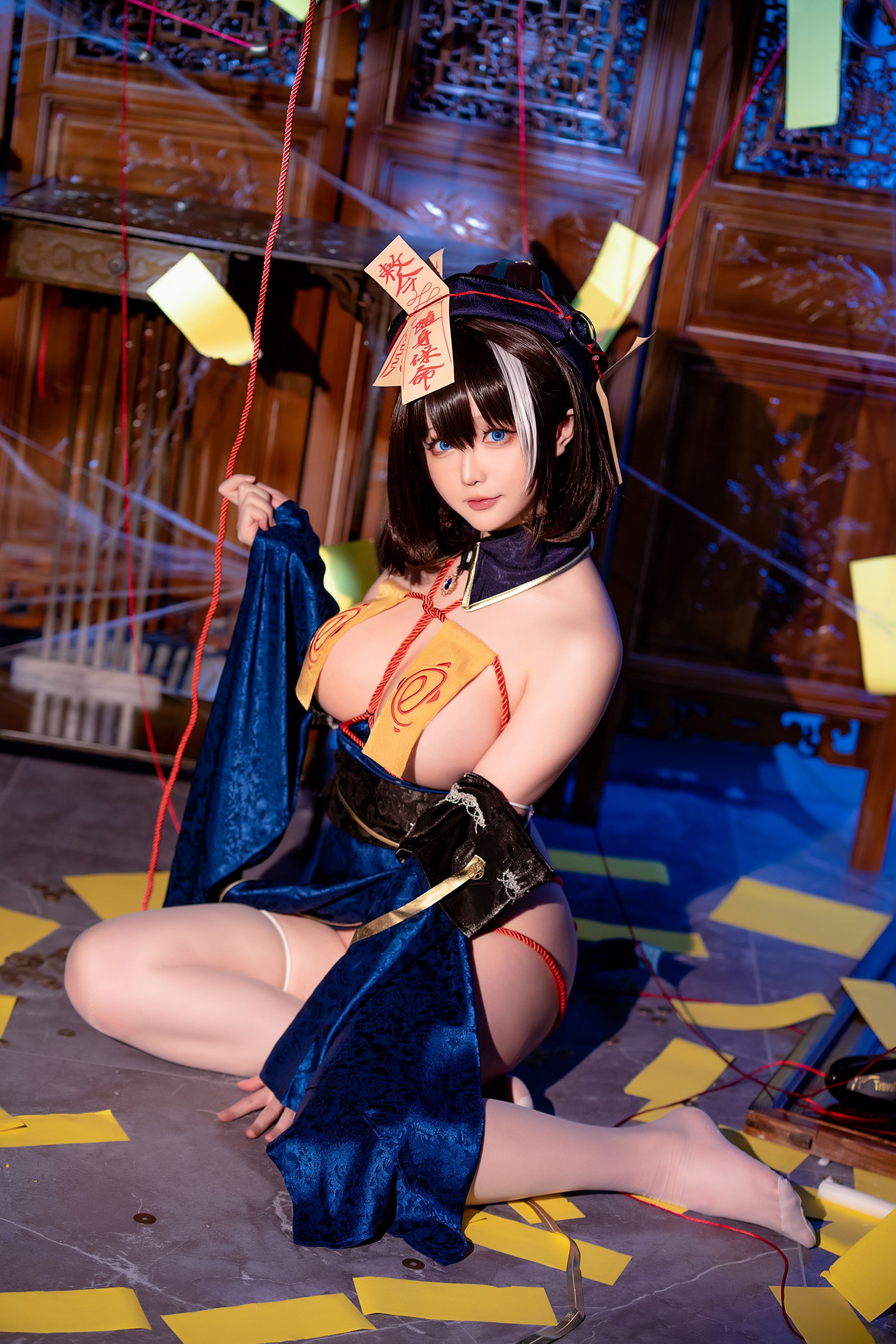 Đọc truyện hentai Tuyển tập Albums siêu phẩm Cosplay - Chap 25 - Chi Chi Halloween