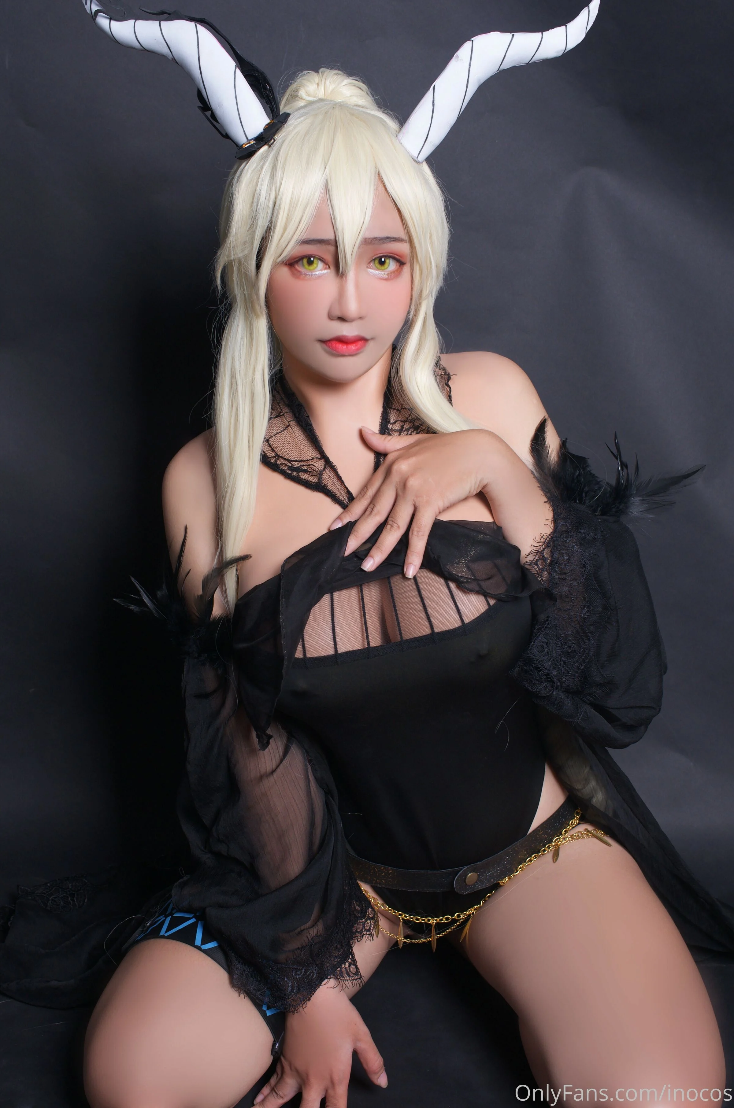 Đọc truyện hentai Tuyển tập Albums siêu phẩm Cosplay - Chap 438 - Ino - Shining