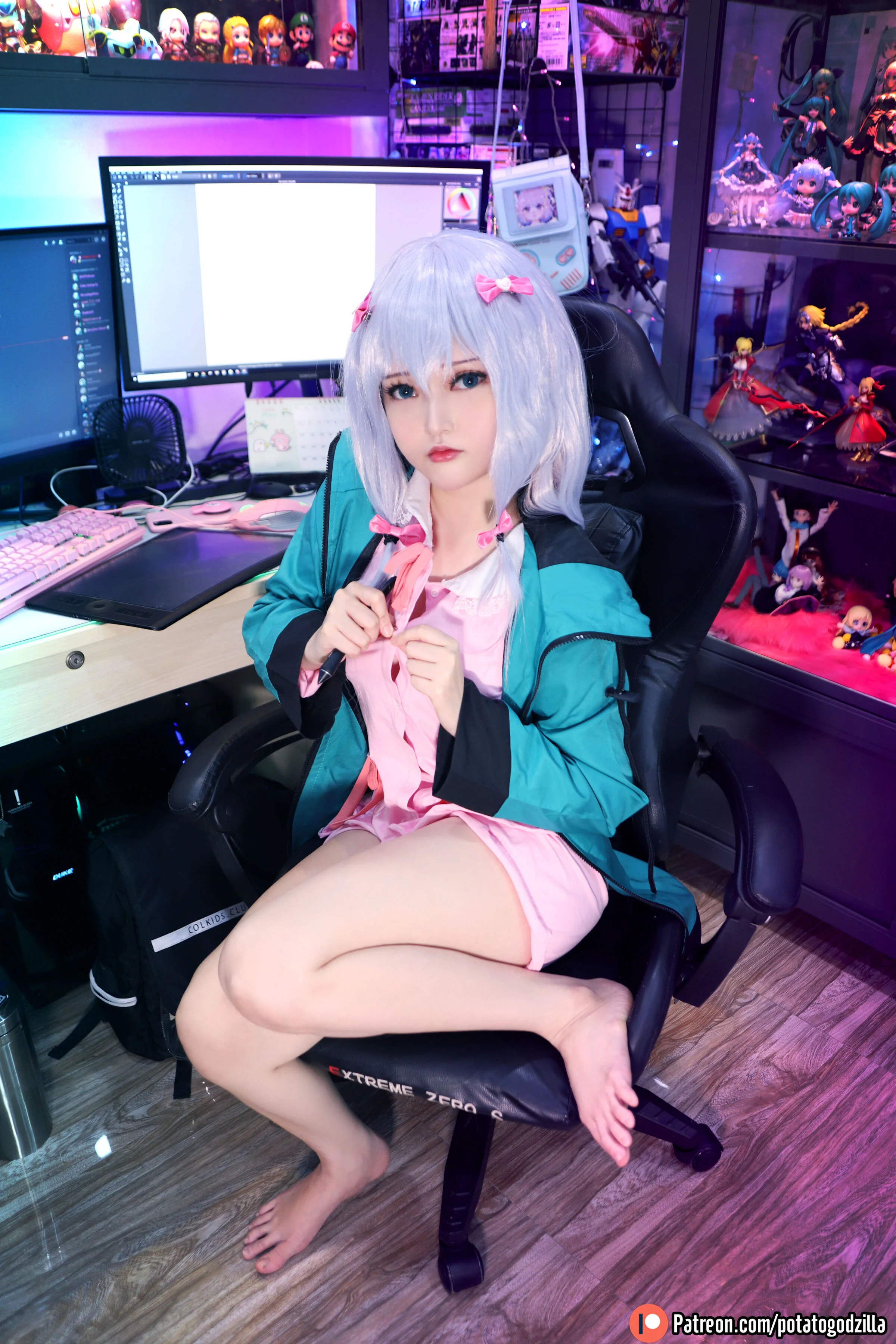 Đọc truyện hentai Tuyển tập Albums siêu phẩm Cosplay - Chap 467 - Potato Godzilla - Sagiri