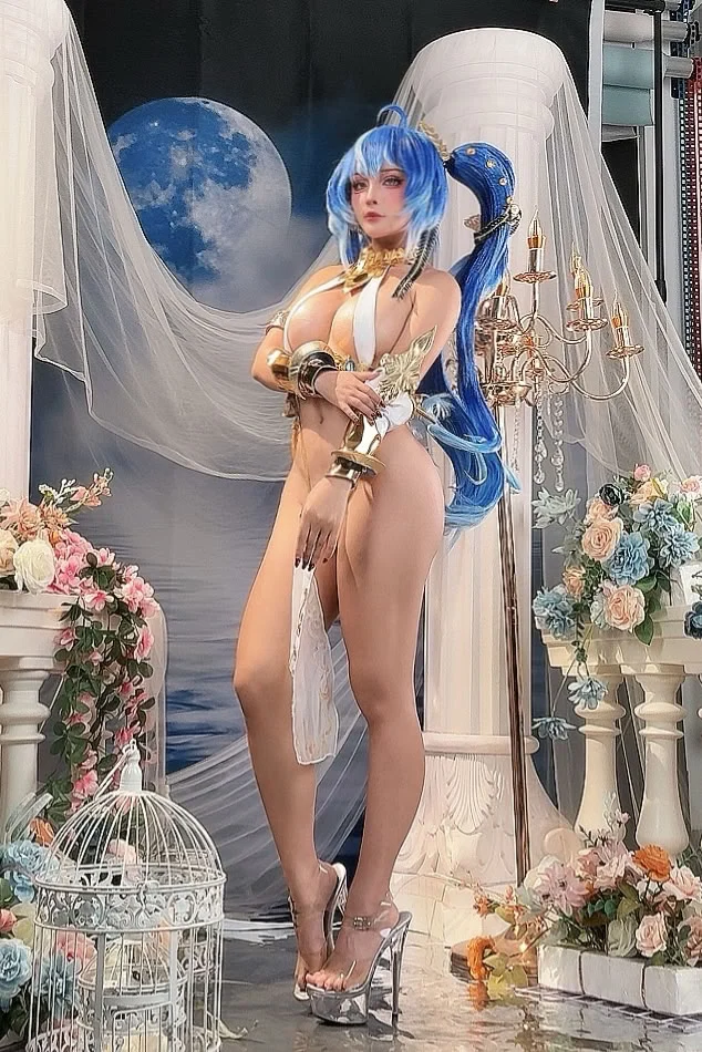 Đọc truyện hentai Tuyển tập Albums siêu phẩm Cosplay - Chap 1303 - Sayo momo - Iuno (WuWa)