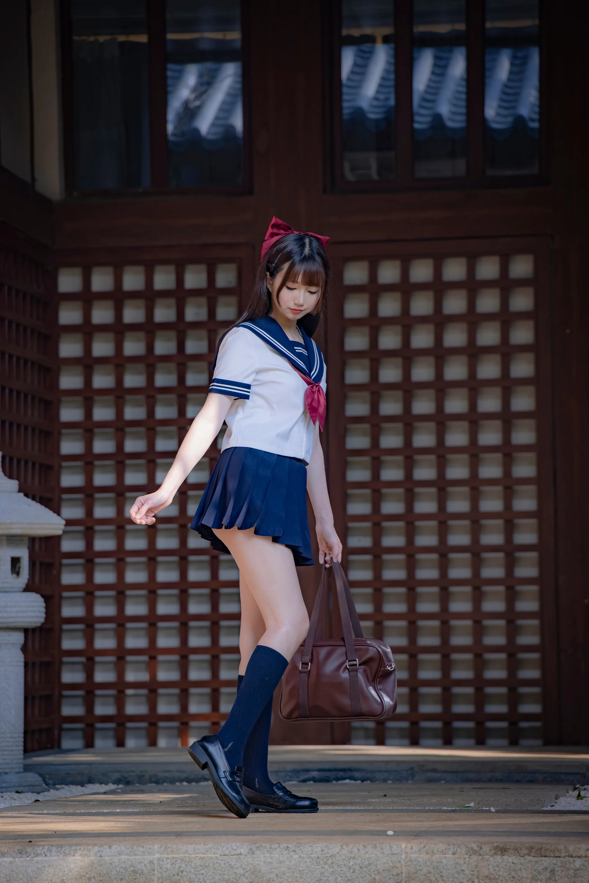 Đọc truyện hentai Tuyển tập Albums siêu phẩm Cosplay - Chap 608 - [Nagisa Mamono] High School Girl is Day and Night