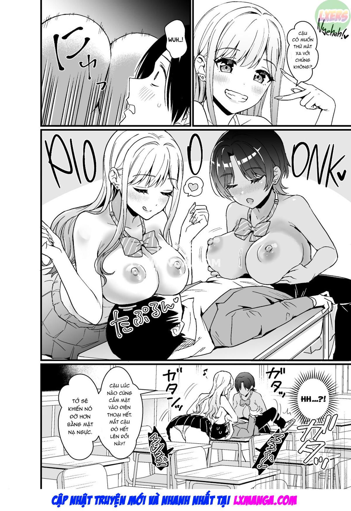Đọc truyện hentai That Time Gyarus Asked Me To Grope Their Tits After Class - Oneshot