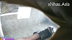 (Quay Lén) Clip Quay Lén Gái Đi Đái Trong Nhà Vệ Sinh Phần 4 ((Quay Lén) Clip Quay Lén Gái Đi Đái Trong Nhà Vệ Sinh Phần 4) []