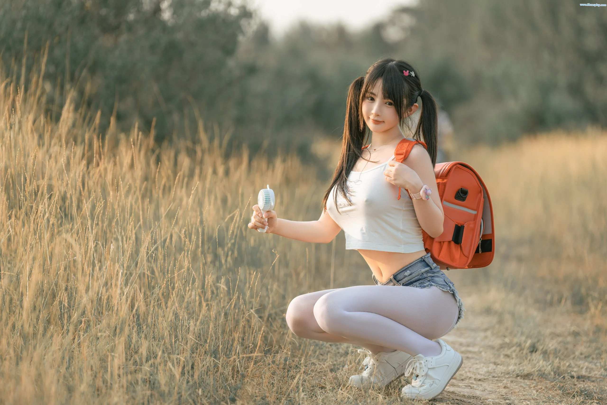 Đọc truyện hentai Tuyển tập Albums siêu phẩm Cosplay - Chap 604 - [Sakurai Ningning] Little red envelope