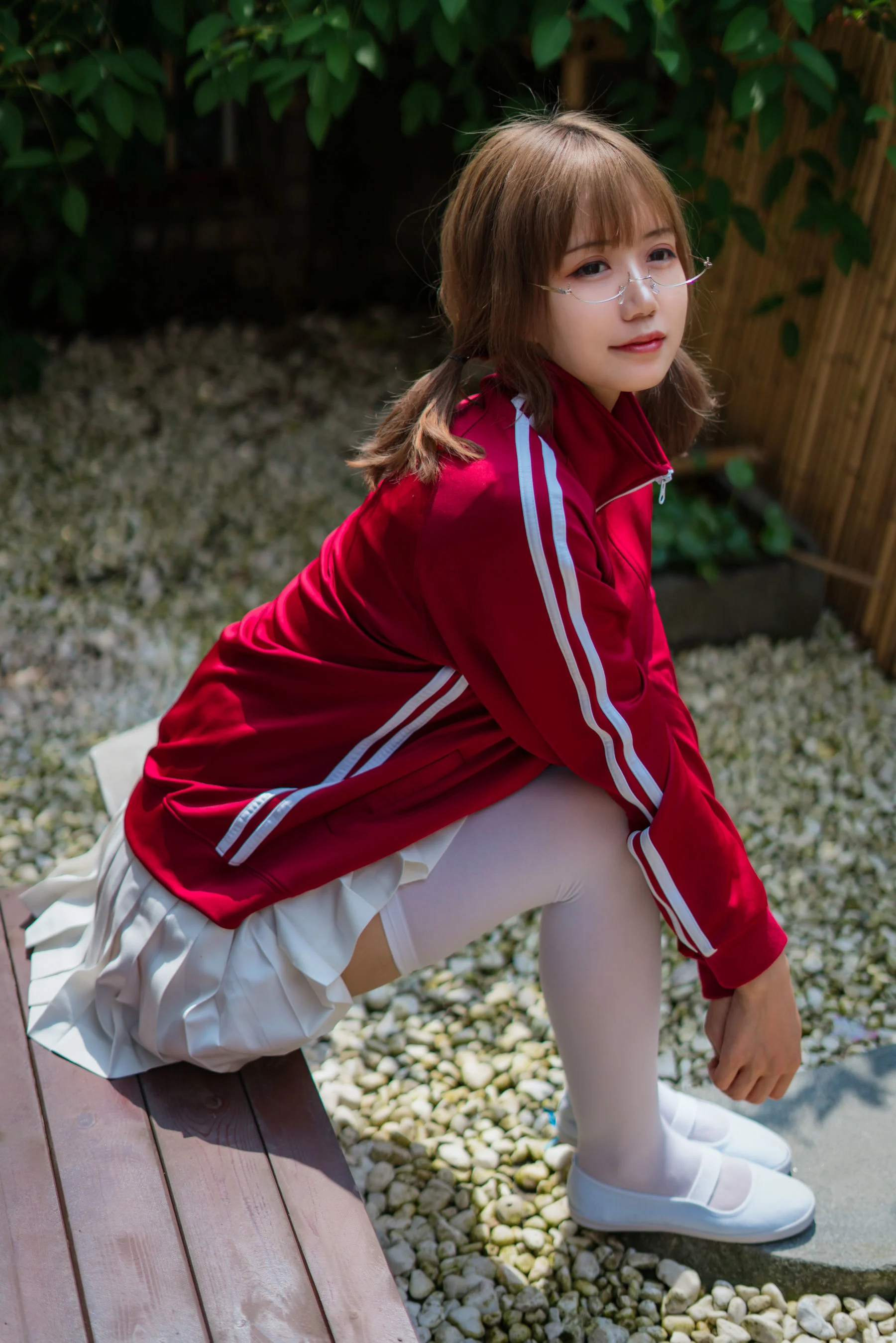 Đọc truyện hentai Tuyển tập Albums siêu phẩm Cosplay - Chap 734 - [Chiyoko Ogura] Red gymnastics suit