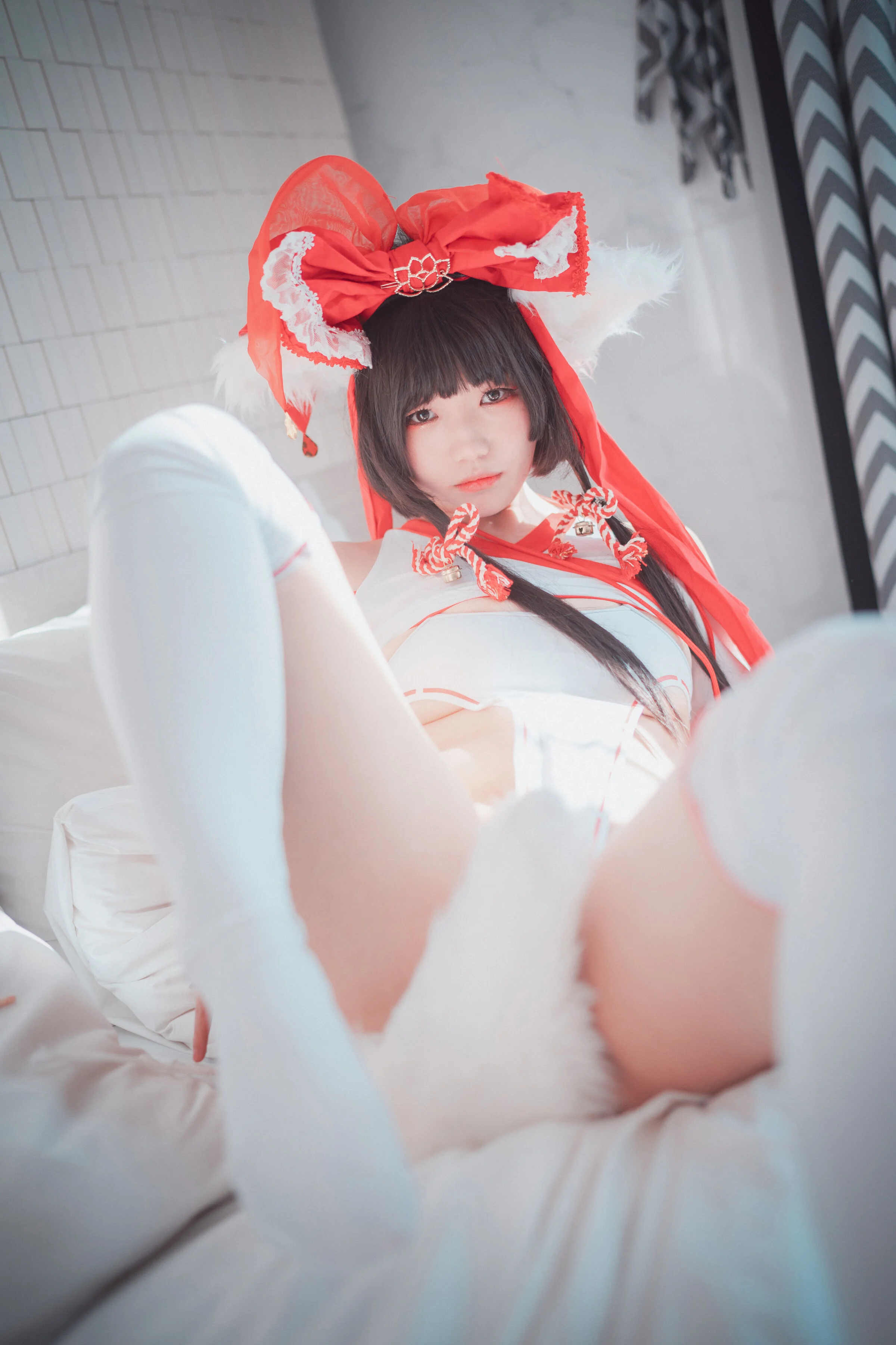 Đọc truyện hentai Tuyển tập Albums siêu phẩm Cosplay - Chap 612 - Mimmi - Reimu Hakurei