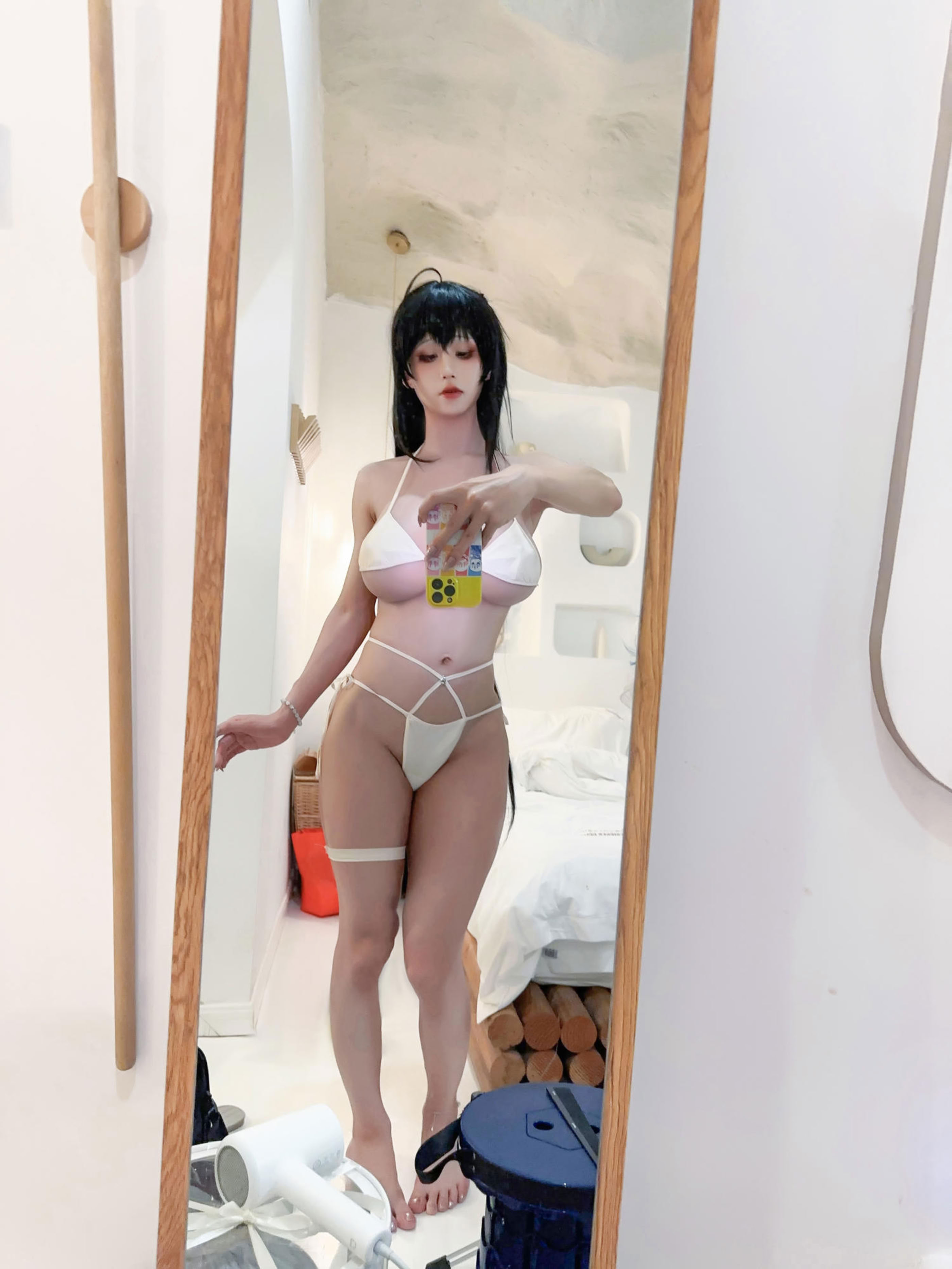 Đọc truyện hentai Tuyển tập Albums siêu phẩm Cosplay - Chap 1343 - Sakura Full of Time - Azur Lane Taihou Swimsuit