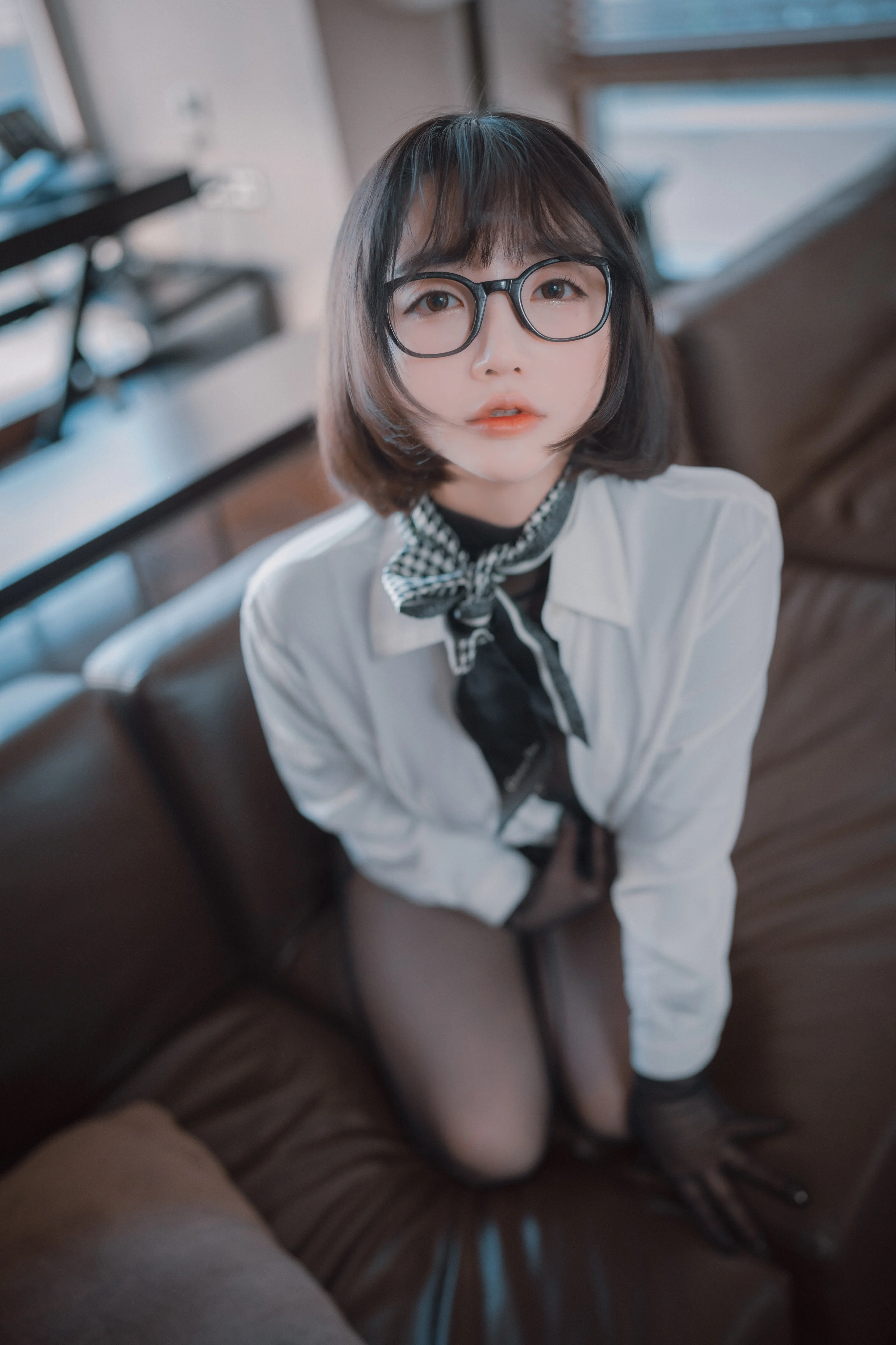 Đọc truyện hentai Tuyển tập Albums siêu phẩm Cosplay - Chap 146 - [DJAWA] Son Ye-Eun - Naughty Supervisor