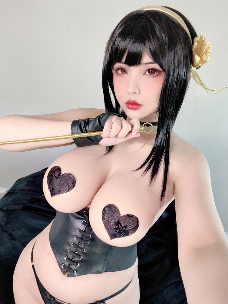 Đọc truyện hentai Tuyển tập Albums siêu phẩm Cosplay - Chap 203 - Hana Bunny – Yor Forger Lingerie
