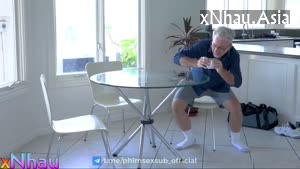 Ông nội và cháu gái 2 (Ông nội và cháu gái 2) [26]