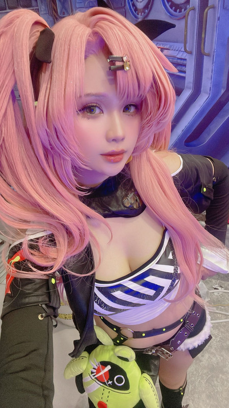 Đọc truyện hentai Tuyển tập Albums siêu phẩm Cosplay - Chap 1101 - Pyon Lay - Nicole Demara