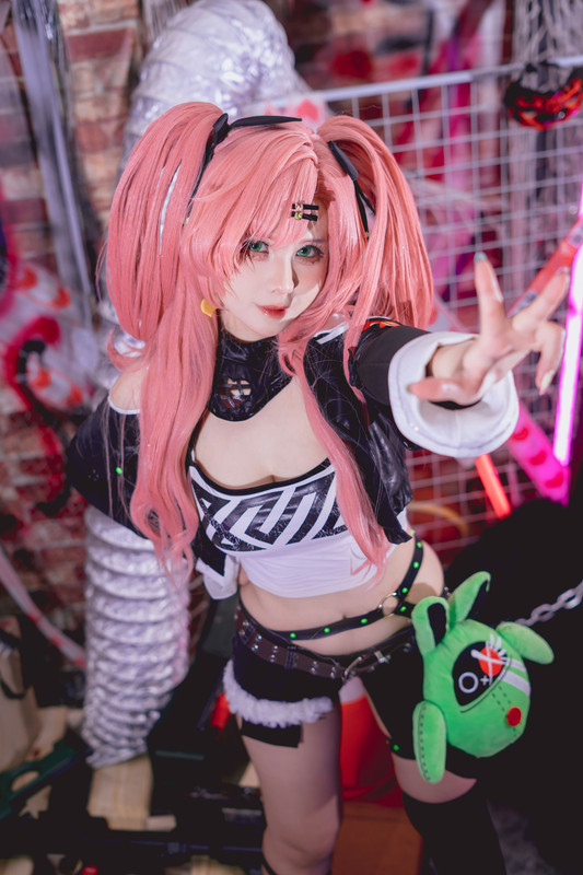 Đọc truyện hentai Tuyển tập Albums siêu phẩm Cosplay - Chap 1101 - Pyon Lay - Nicole Demara