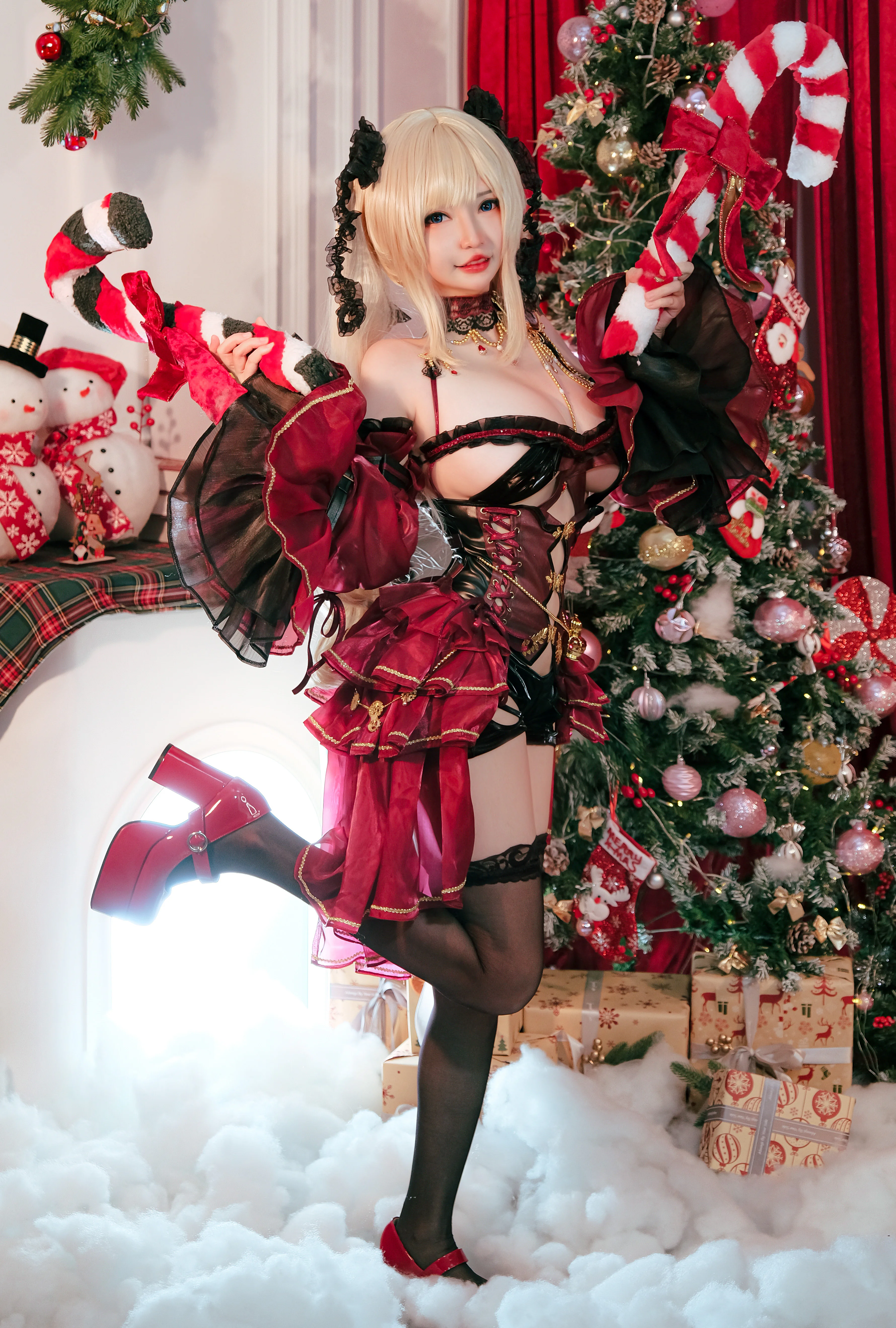Đọc truyện hentai Tuyển tập Albums siêu phẩm Cosplay - Chap 945 - Potato Godzilla - Marie Rose Xmas