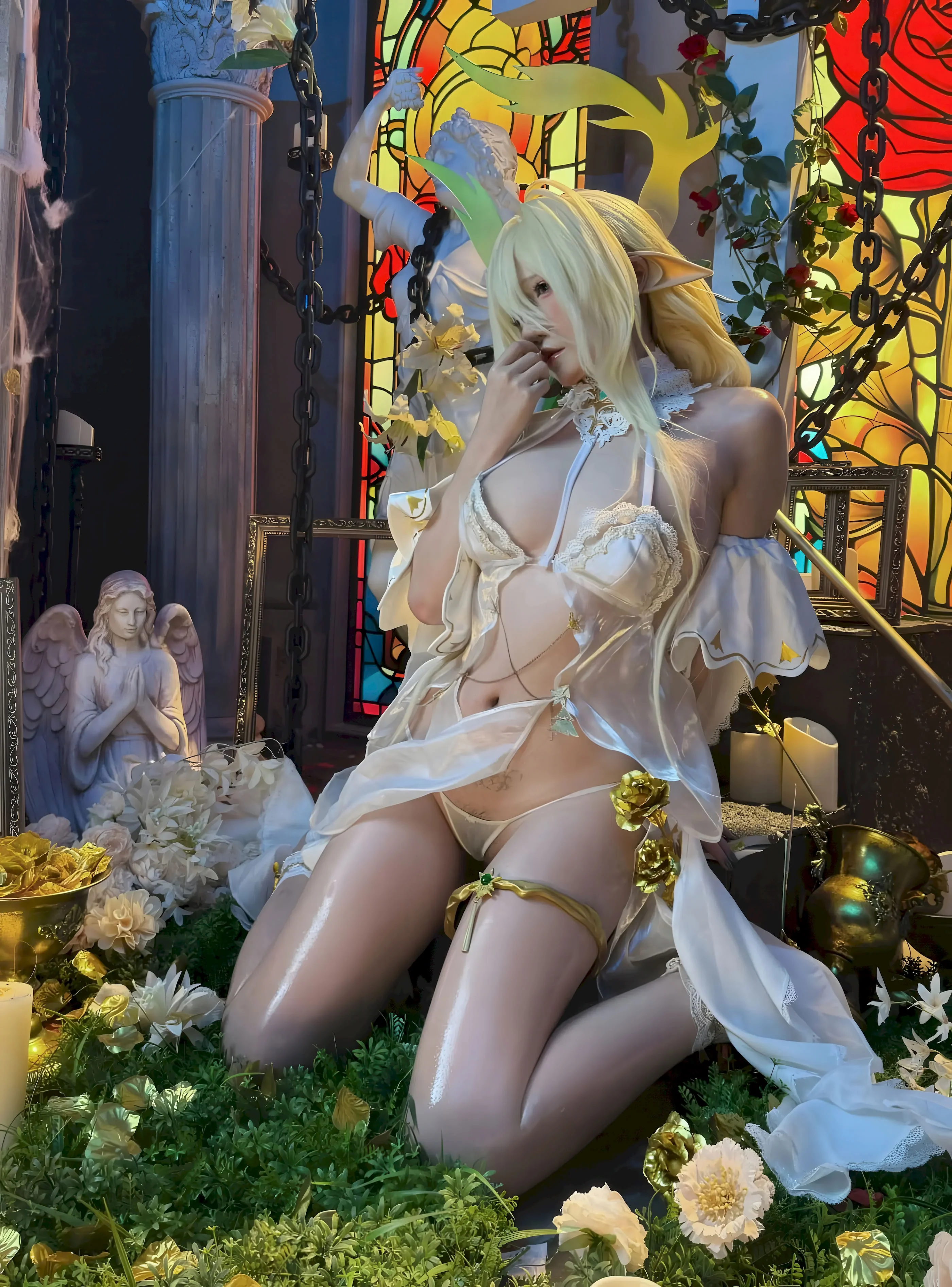 Đọc truyện hentai Tuyển tập Albums siêu phẩm Cosplay - Chap 1305 - Kaori - Golden Lion (Azur Lane)