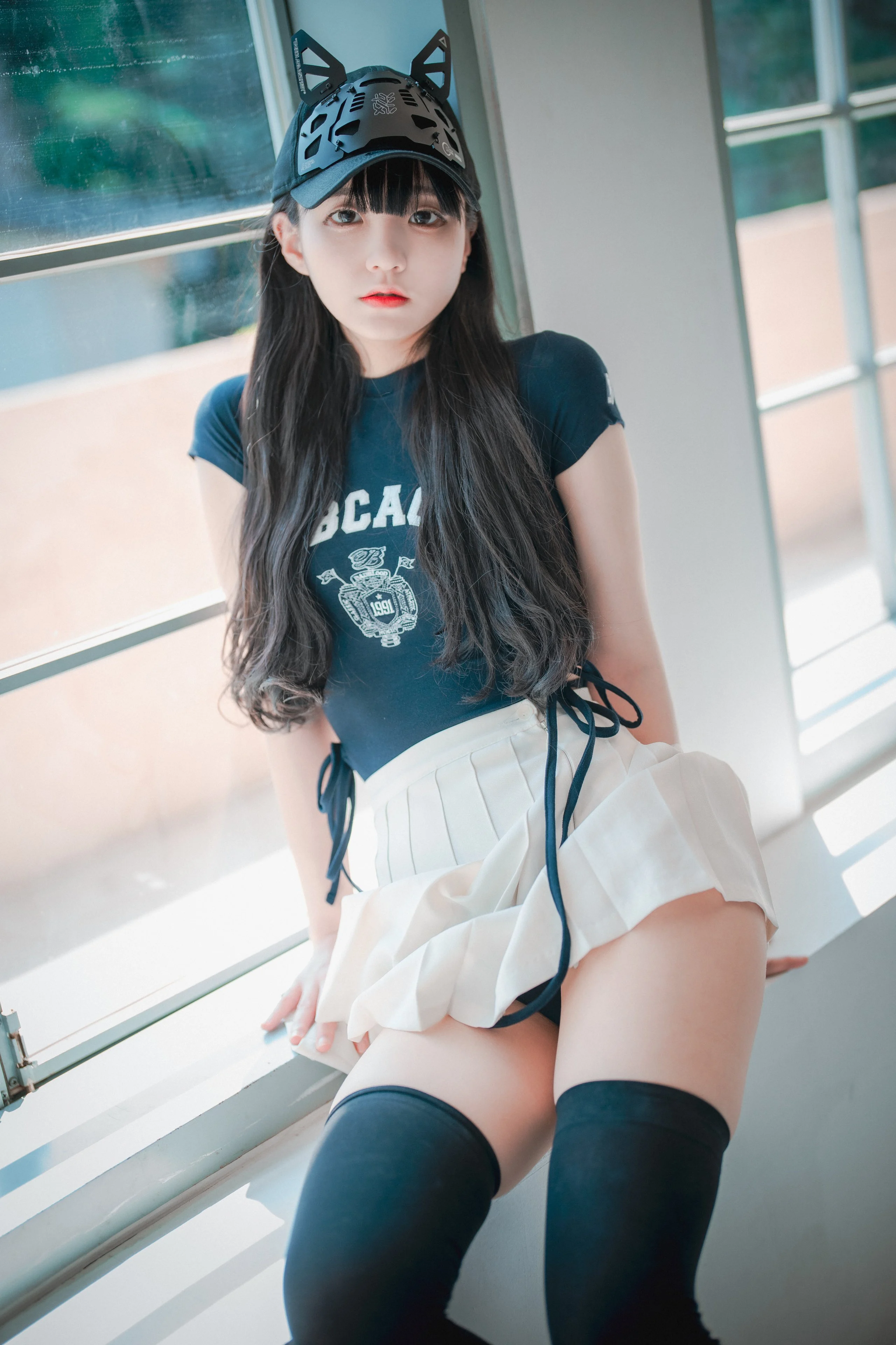 Đọc truyện hentai Tuyển tập Albums siêu phẩm Cosplay - Chap 699 - [DJAWA] Jeong Jenny  - Classic Athletic Girl in Navy Blue