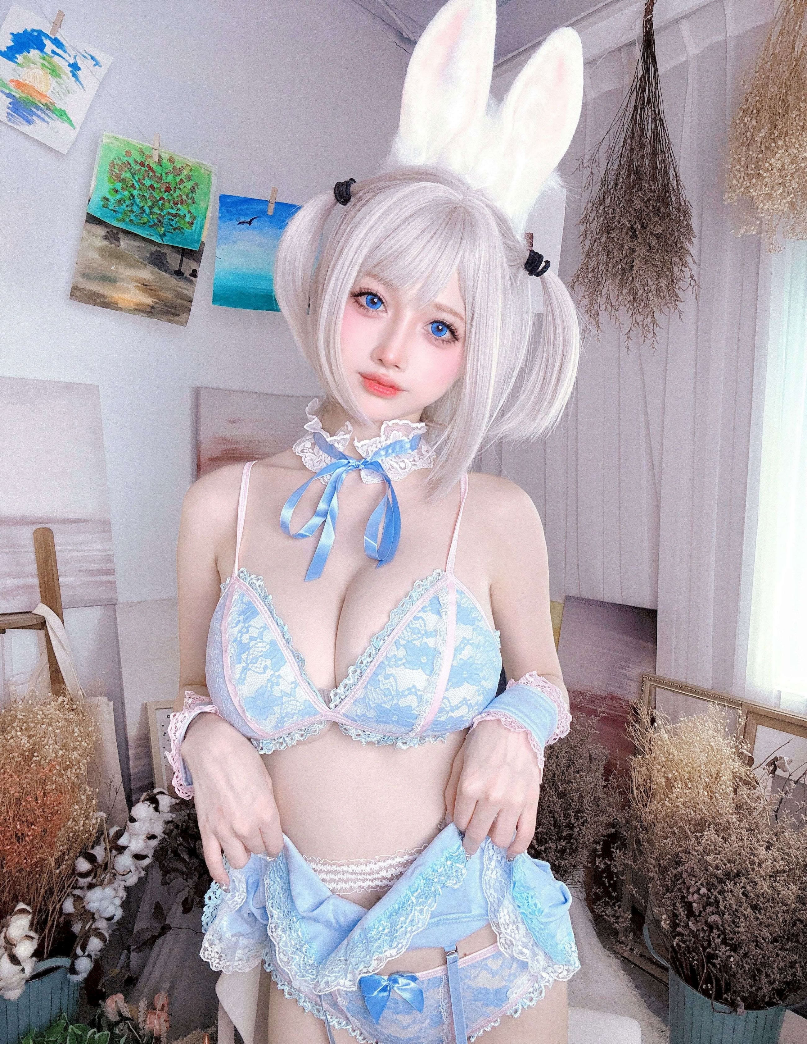 Đọc truyện hentai Tuyển tập Albums siêu phẩm Cosplay - Chap 1357 - Okita Rinka - White Rabbit