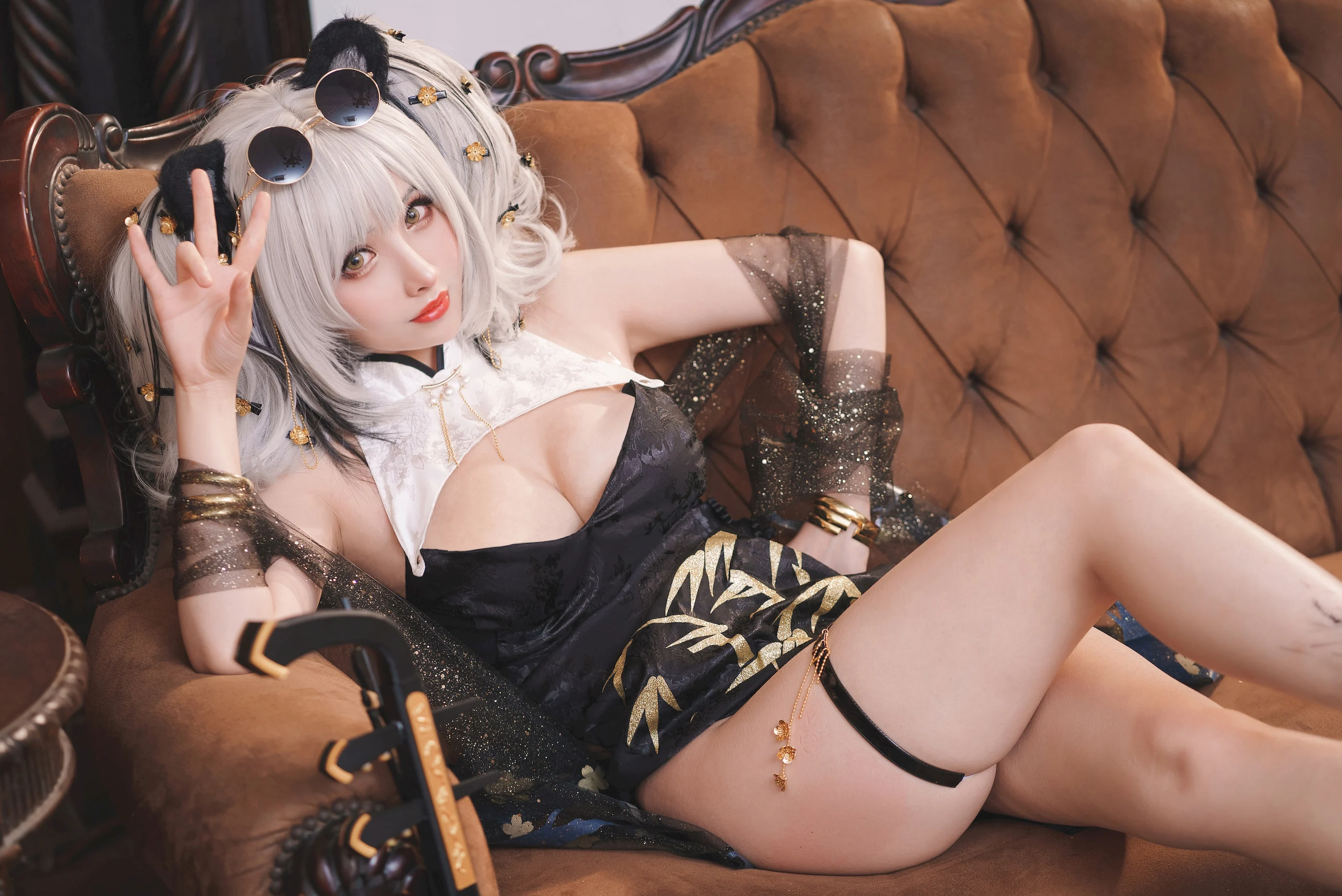 Đọc truyện hentai Tuyển tập Albums siêu phẩm Cosplay - Chap 477 - Rioko - Feater (Arknights)