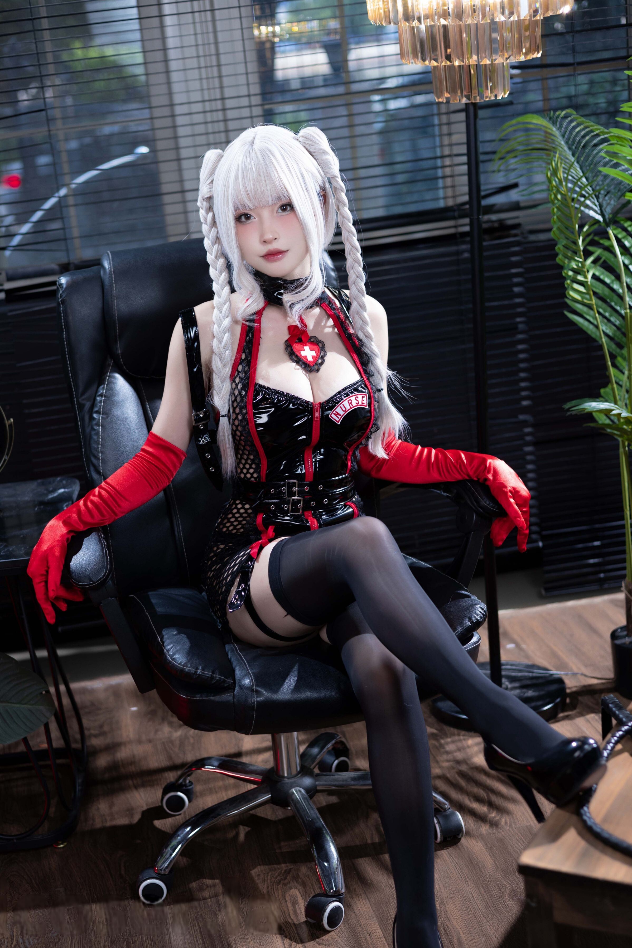 Đọc truyện hentai Tuyển tập Albums siêu phẩm Cosplay - Chap 1028 - Shimizu Yuno - White-haired nurse