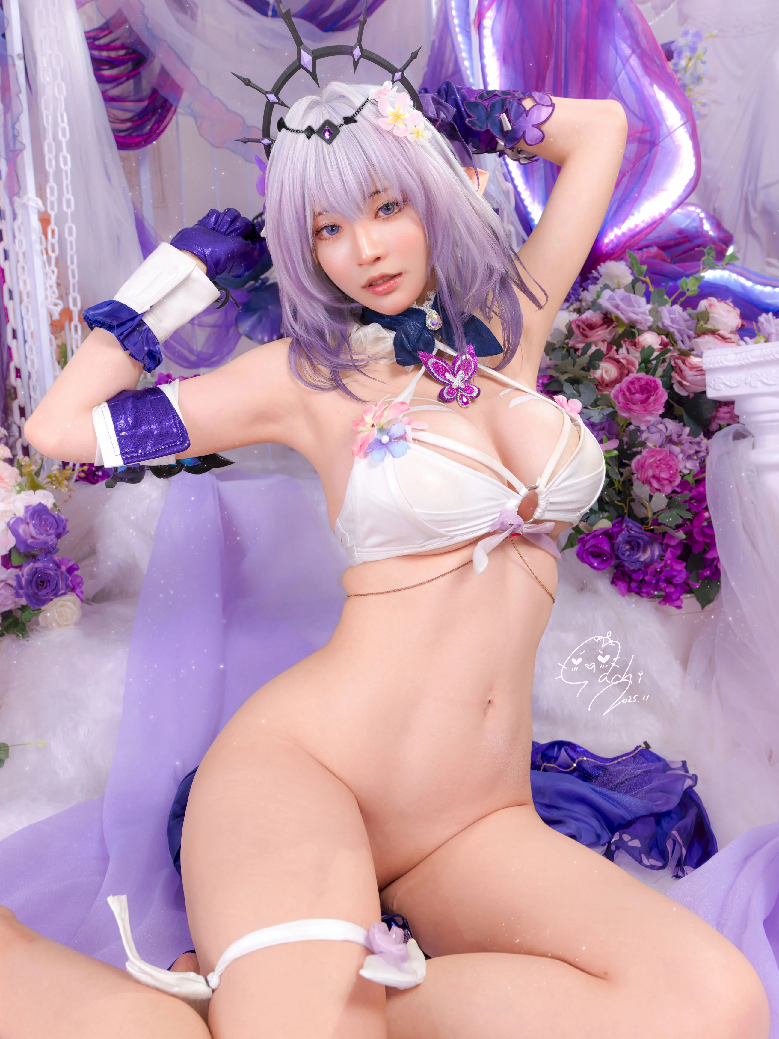 Đọc truyện hentai Tuyển tập Albums siêu phẩm Cosplay - 1353 - [Machi Mayoshi] The dangerous behind the scenes of the Castris Swimsuit Saint Part 1