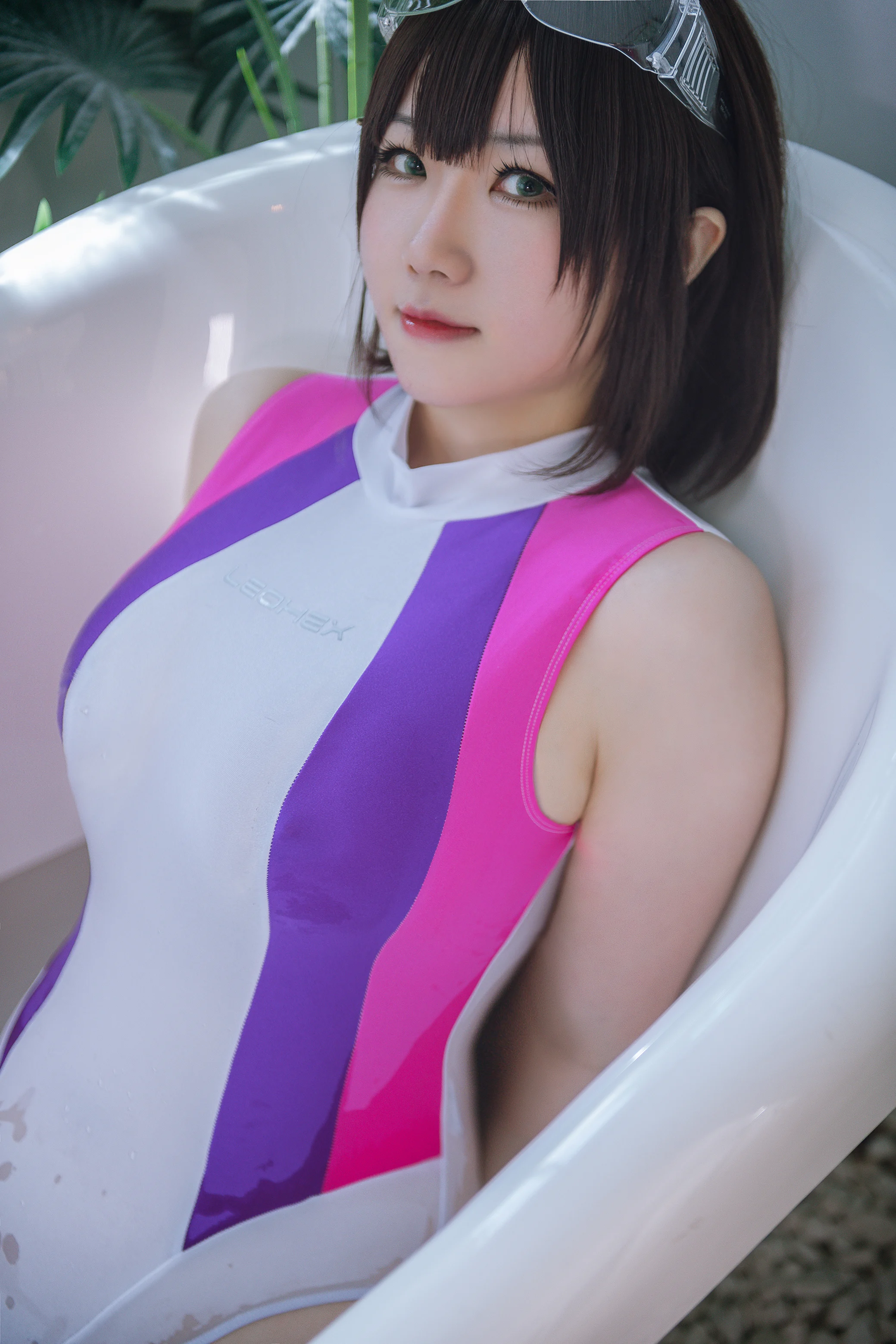 Đọc truyện hentai Tuyển tập Albums siêu phẩm Cosplay - Chap 321 - Vol.005 Swimming in the water