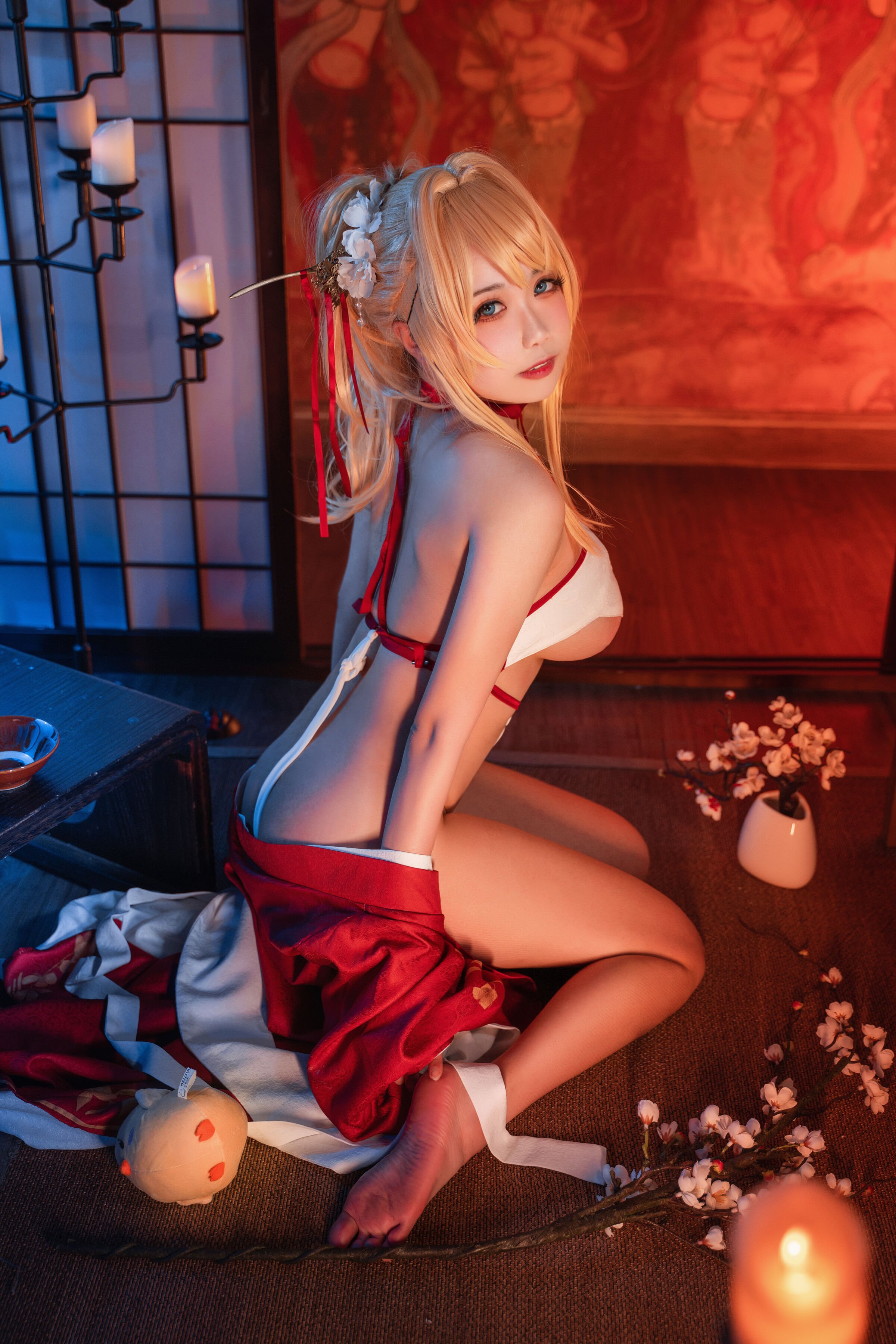 Đọc truyện hentai Tuyển tập Albums siêu phẩm Cosplay - Chap 618 - Sadako Peach - Azur Lane New Year Glory