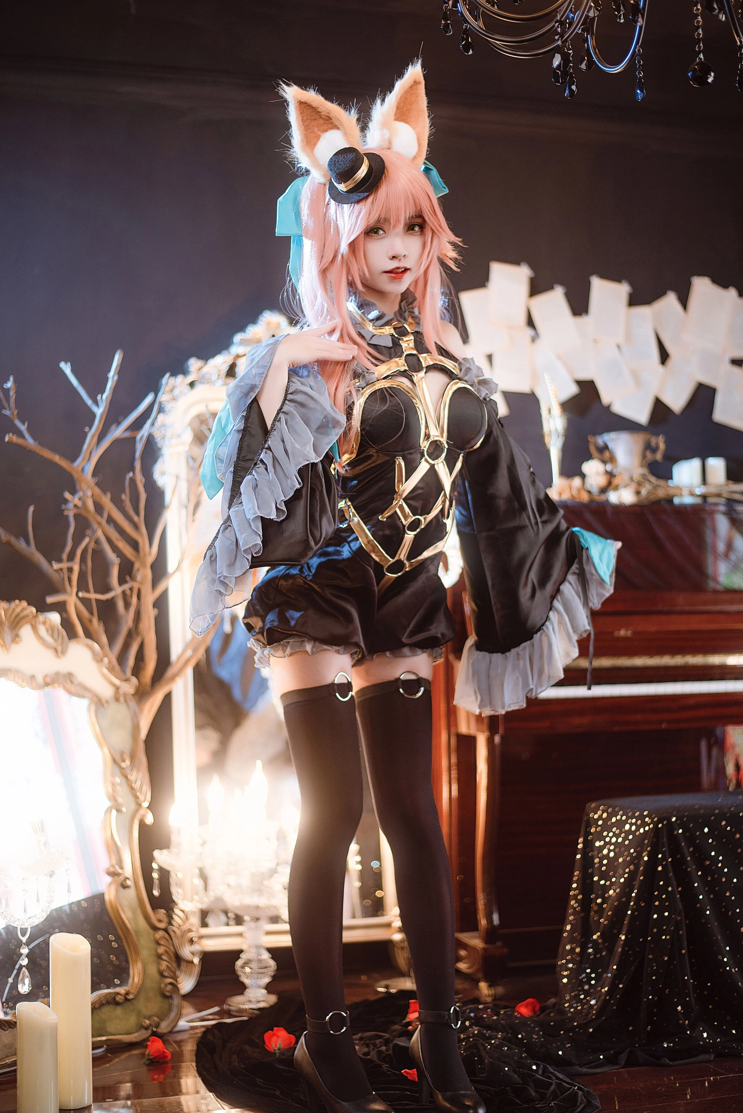 Đọc truyện hentai Tuyển tập Albums siêu phẩm Cosplay - Chap 499 - Big Curls and Small Curls - Tamamonomae is Black Magic Costume