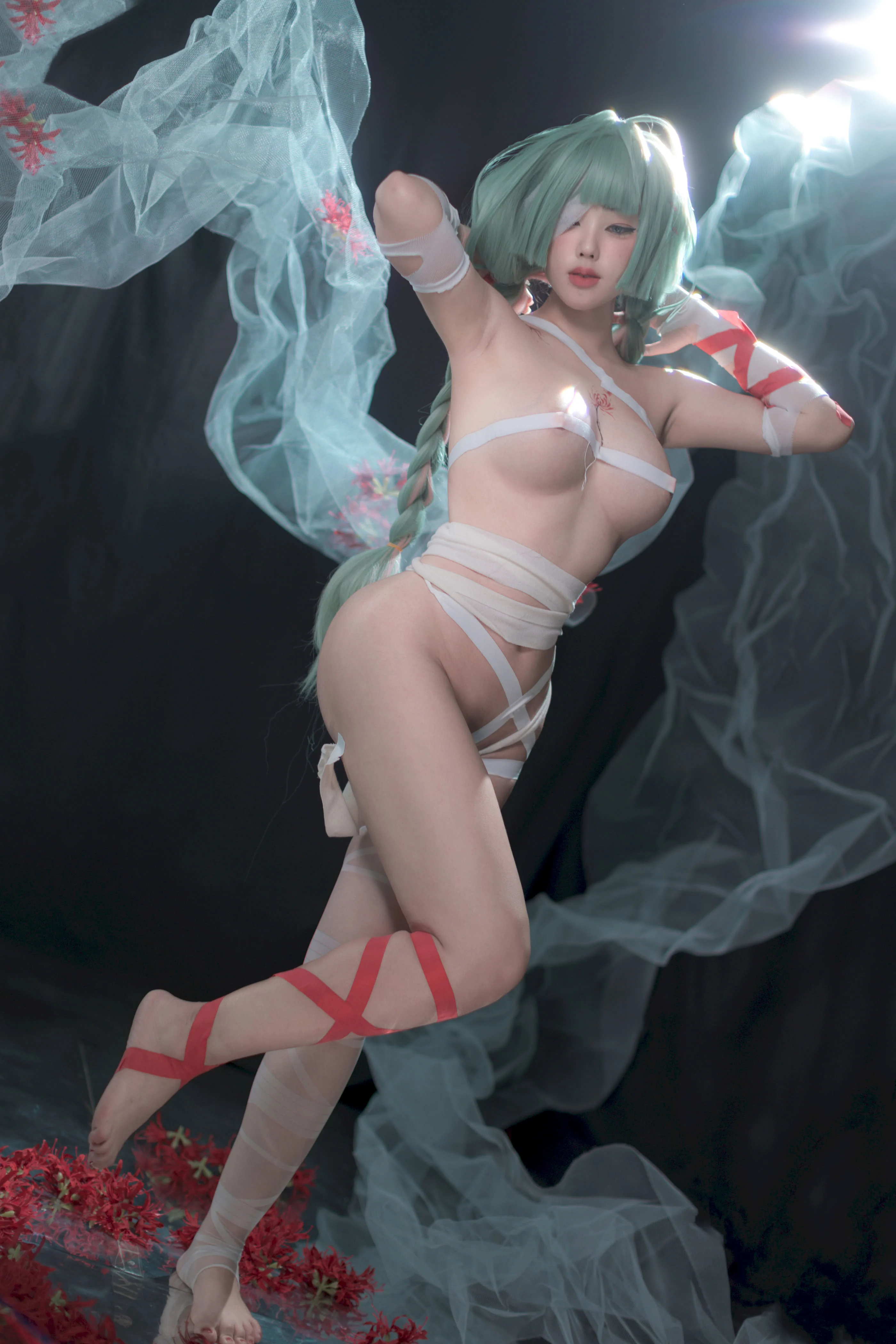 Đọc truyện hentai Tuyển tập Albums siêu phẩm Cosplay - Chap 1400 - Titanium alloy TiTi - Floro