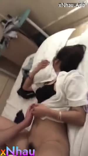 con bé nó say nhưng bị địt vẫn biết che mặt (con bé nó say nhưng bị địt vẫn biết che mặt) [26]
