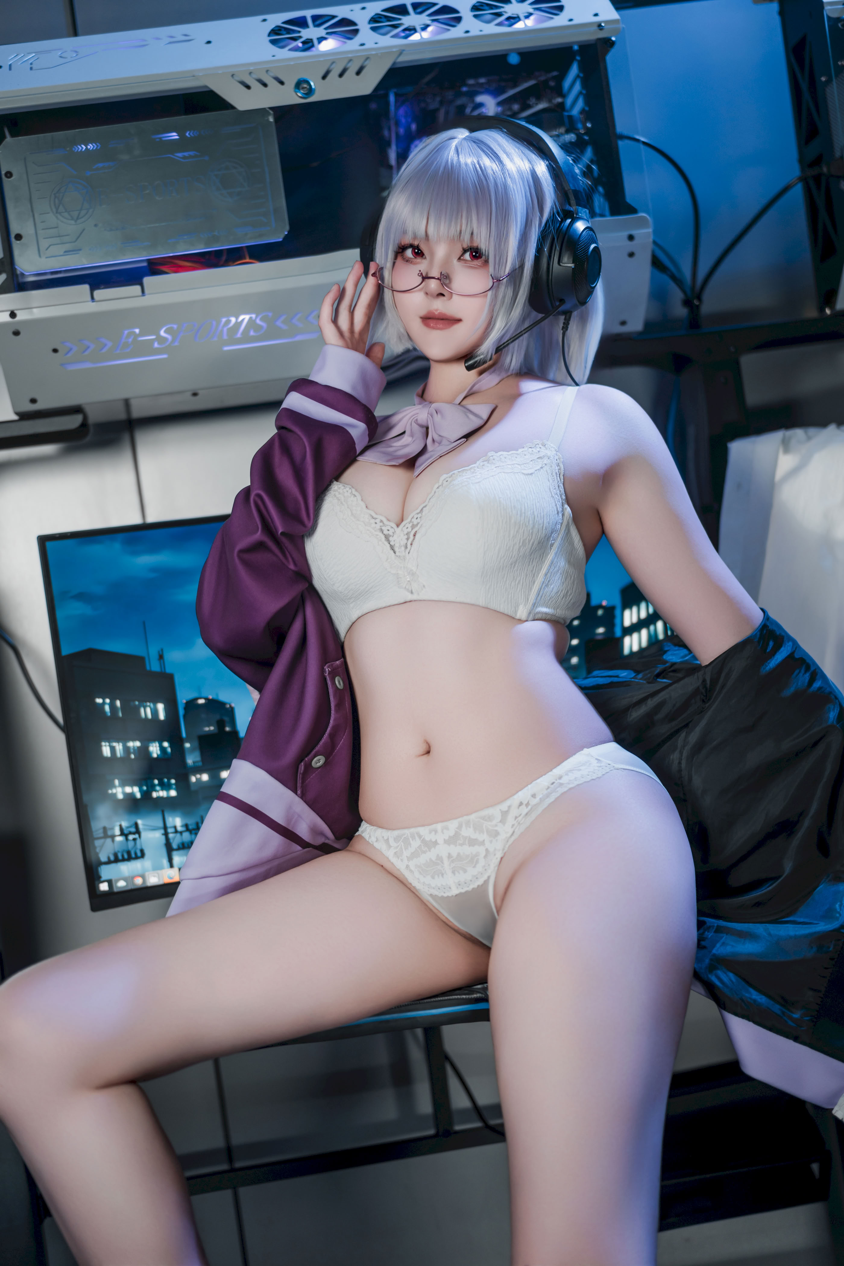 Đọc truyện hentai Tuyển tập Albums siêu phẩm Cosplay - Chap 1432 - Natsuko - GRIDMAN Akane Shinjo
