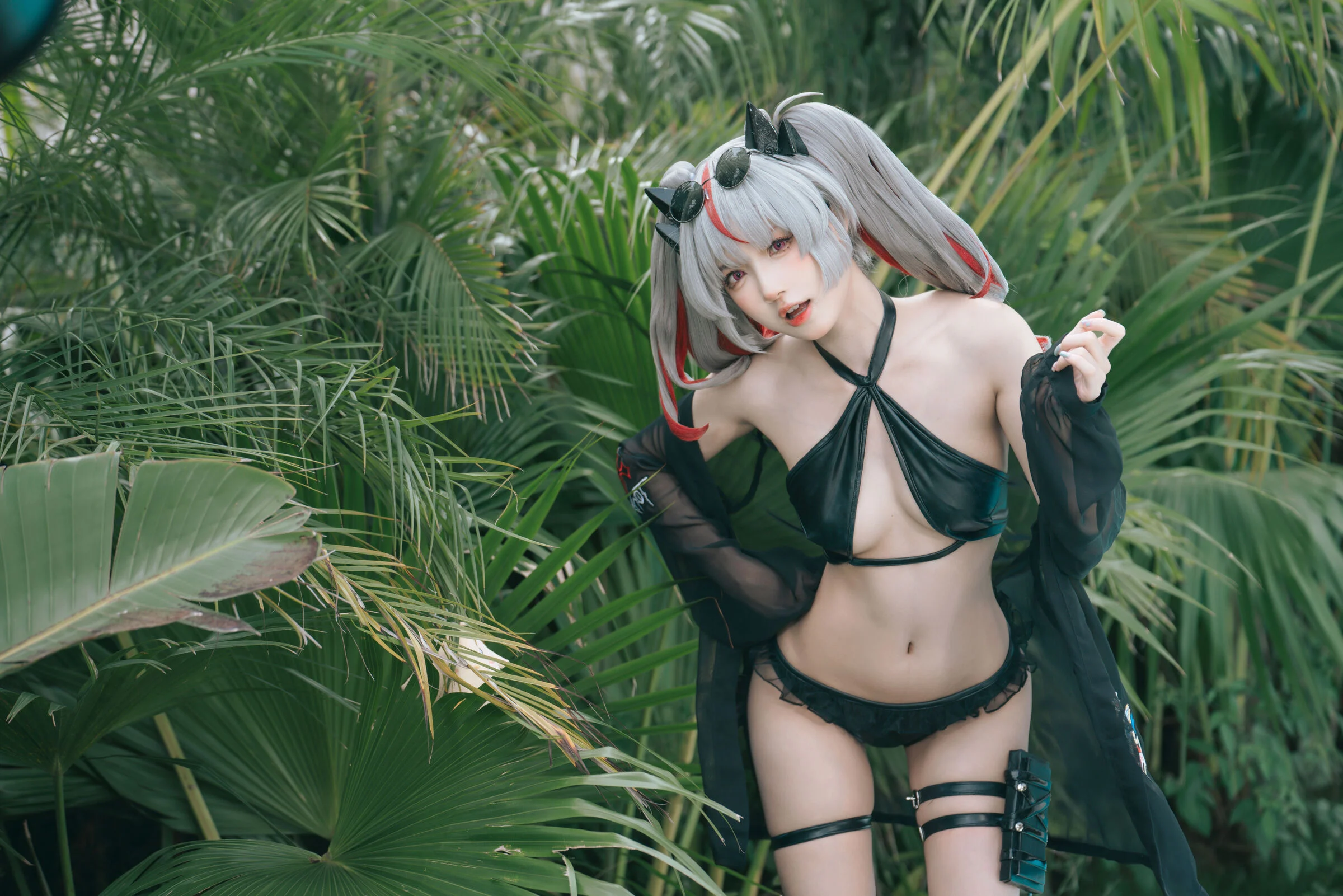Đọc truyện hentai Tuyển tập Albums siêu phẩm Cosplay - Chap 200 - Azur Lane Otto von Alvensleben