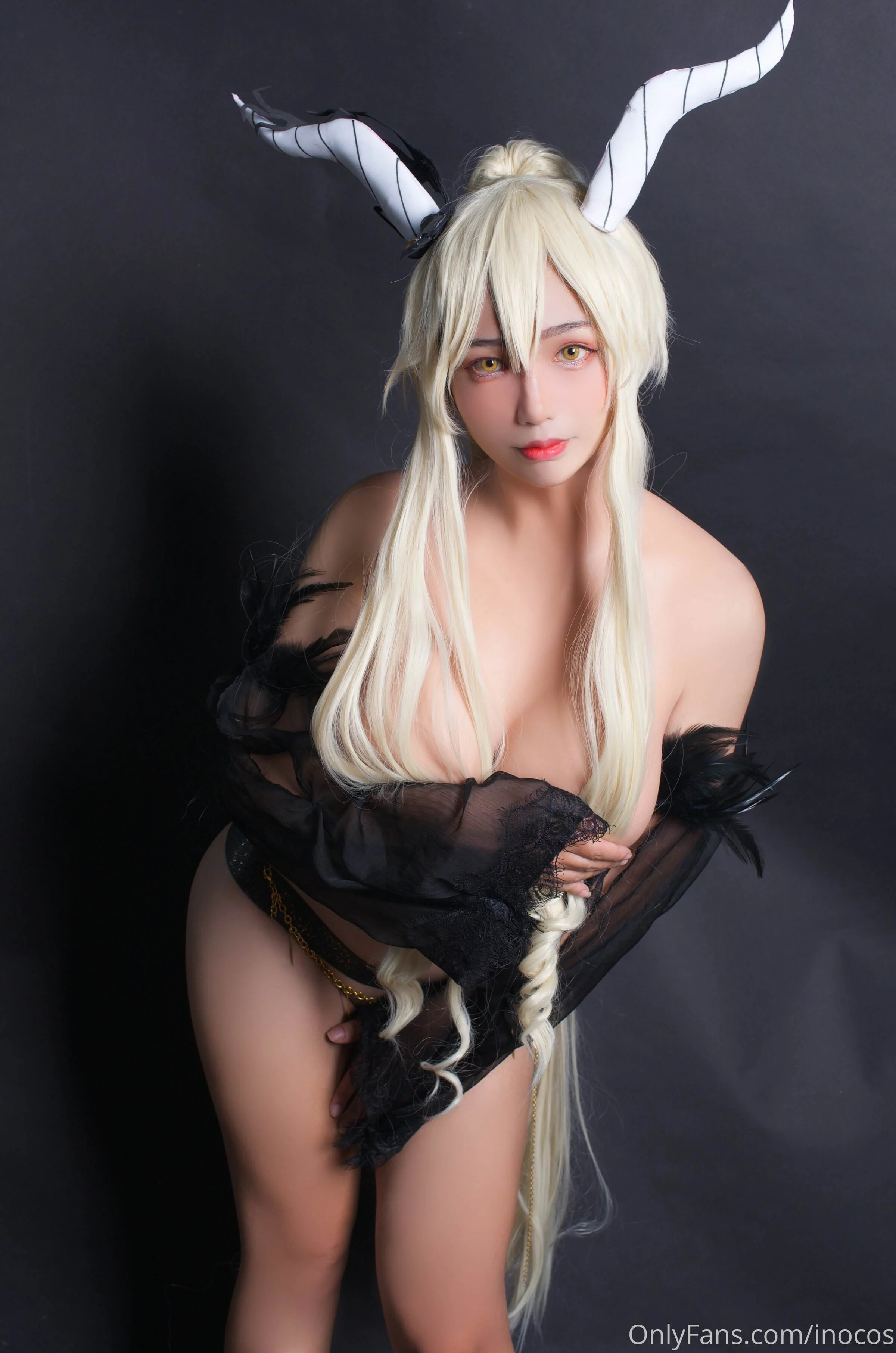 Đọc truyện hentai Tuyển tập Albums siêu phẩm Cosplay - Chap 438 - Ino - Shining