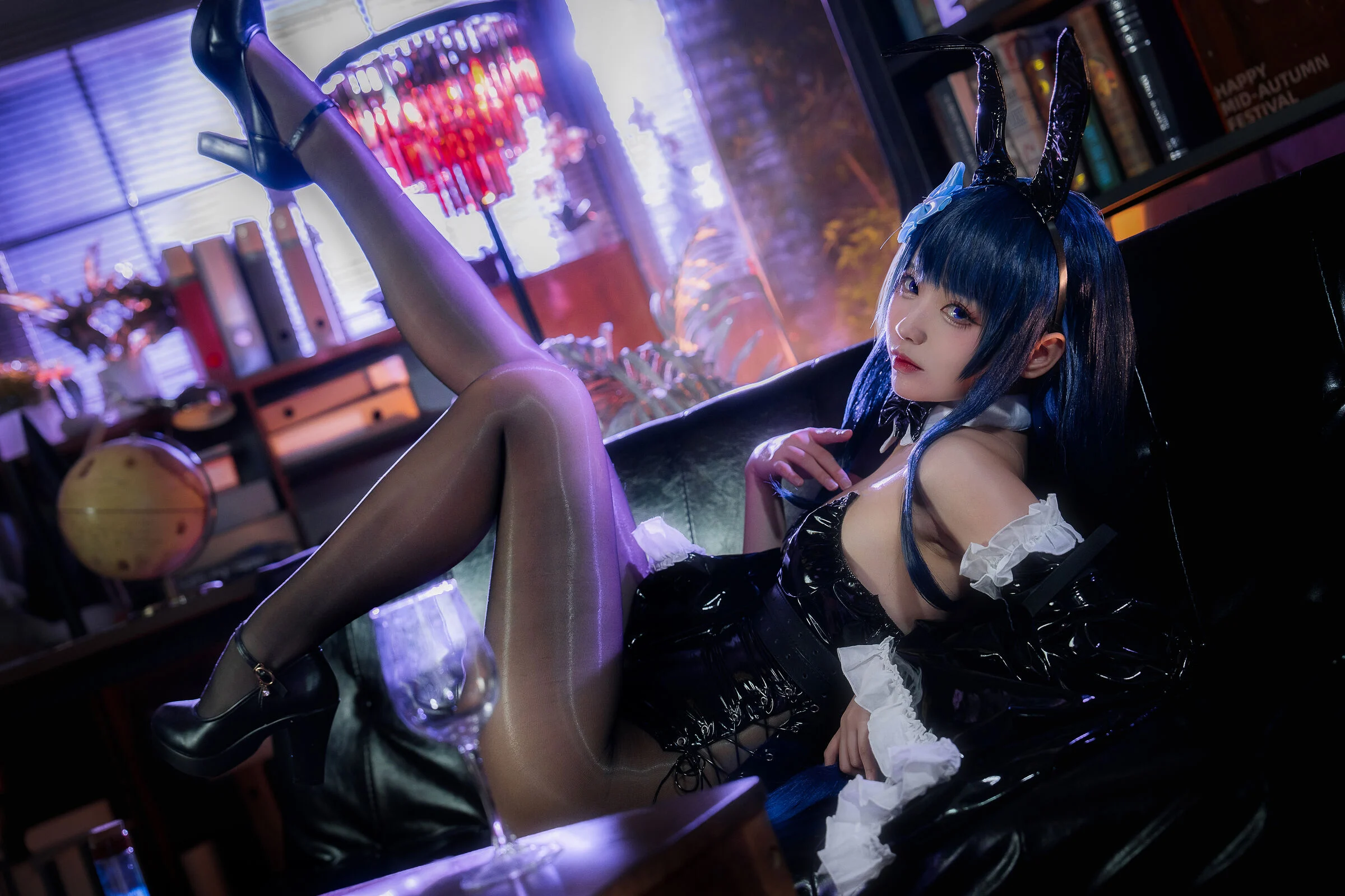 Đọc truyện hentai Tuyển tập Albums siêu phẩm Cosplay - Chap 151 - Cô gái thỏ tướng Genshin Raiden