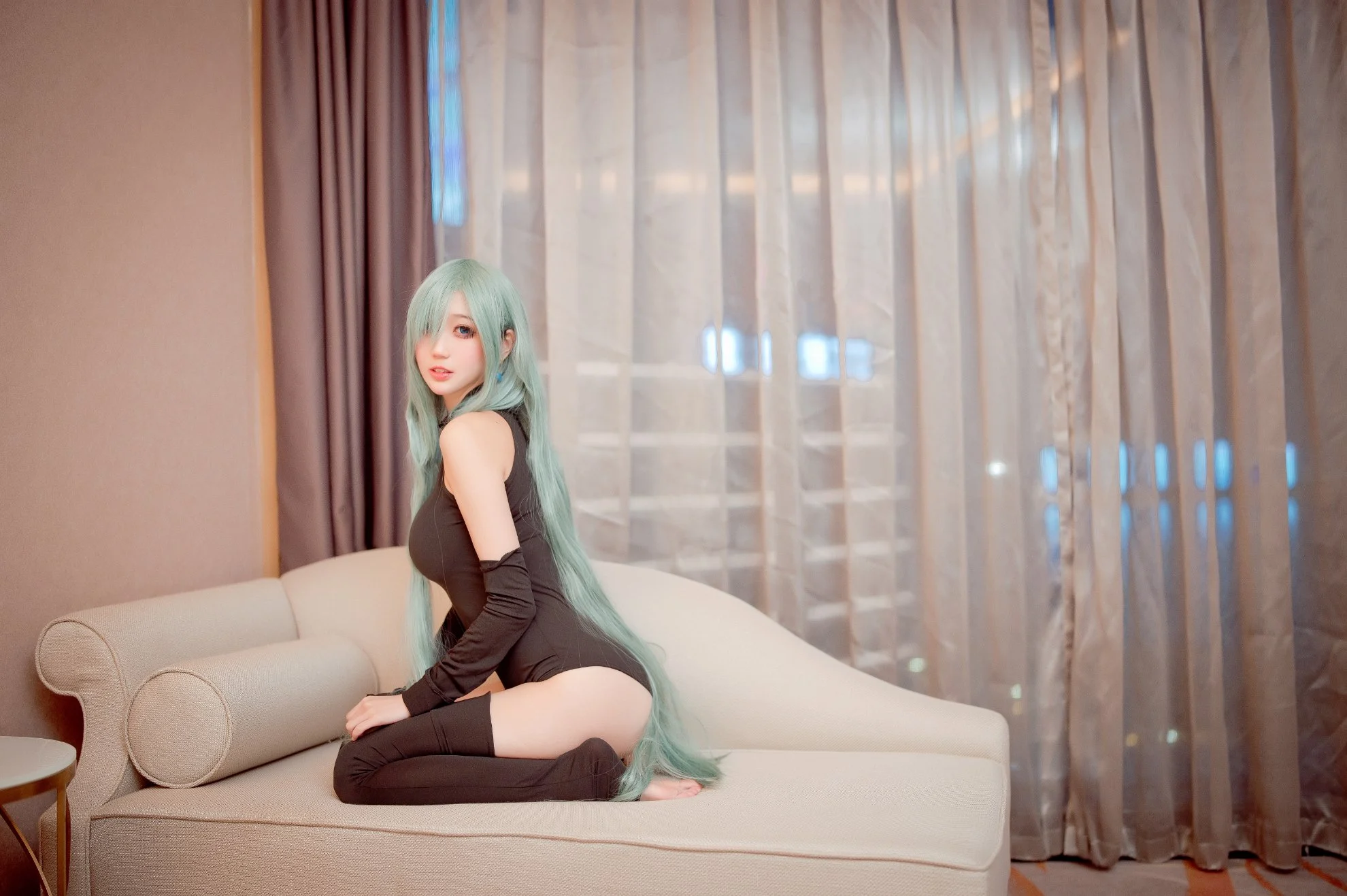 Đọc truyện hentai Tuyển tập Albums siêu phẩm Cosplay - Chap 887 - Zhou Ji is a cute rabbit No.035 Elizabeth jumpsuit