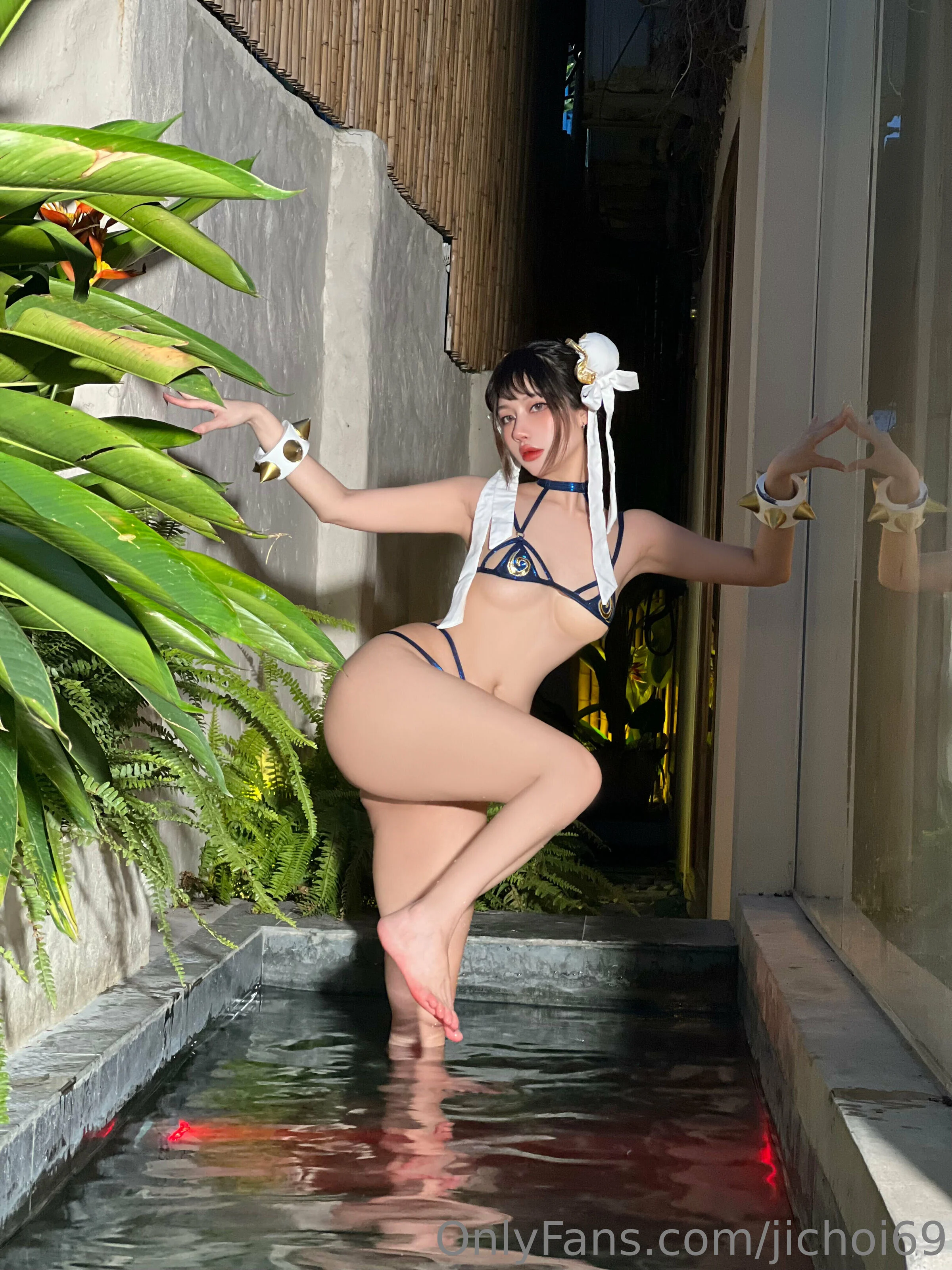 Đọc truyện hentai Tuyển tập Albums siêu phẩm Cosplay - Chap 425 - Choi Ji Yun - Chun Li (Street Fighter)