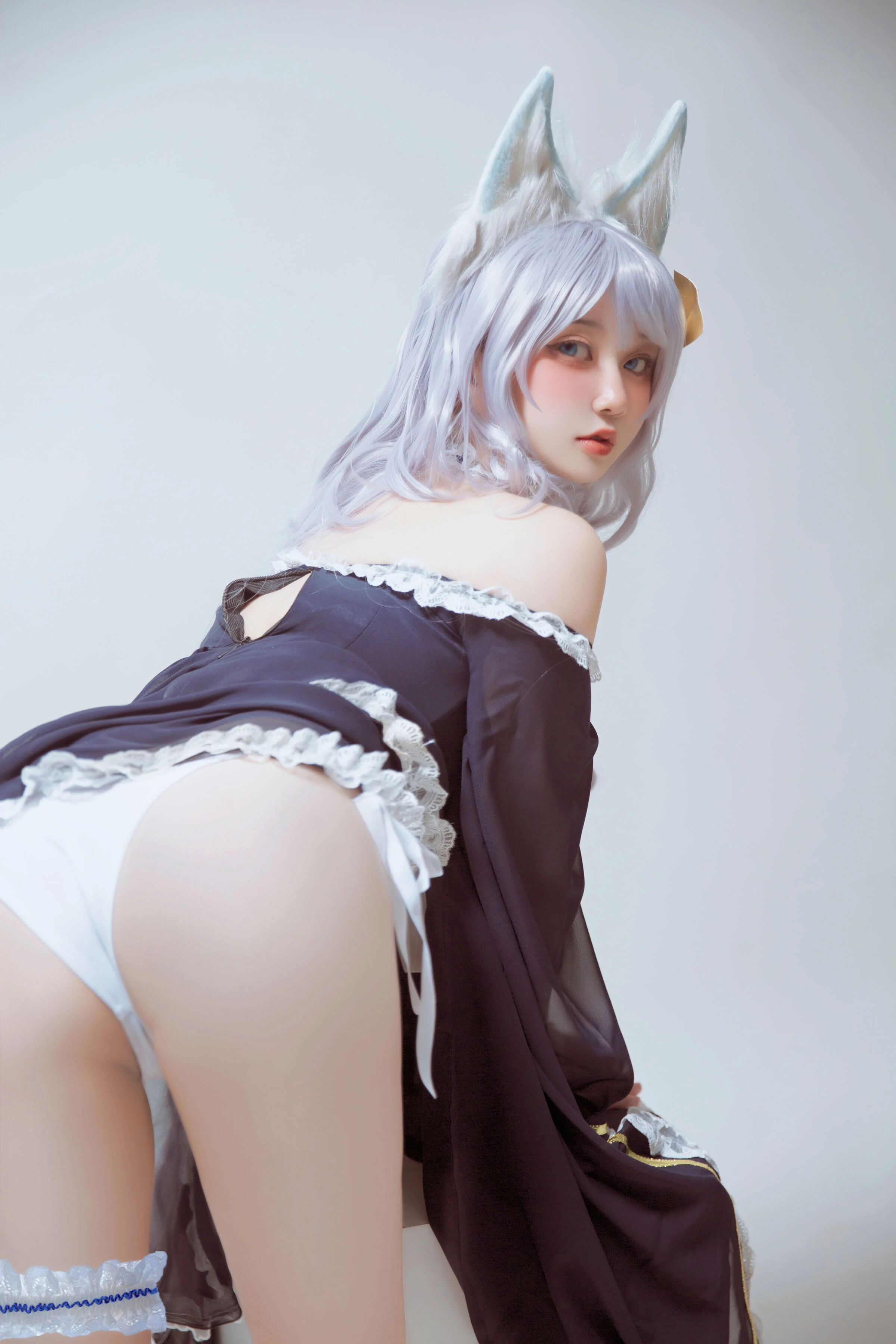 Đọc truyện hentai Tuyển tập Albums siêu phẩm Cosplay - Chap 585 - Ruby dip sauce Meimei - Azur Lane Shinano painter pajamas